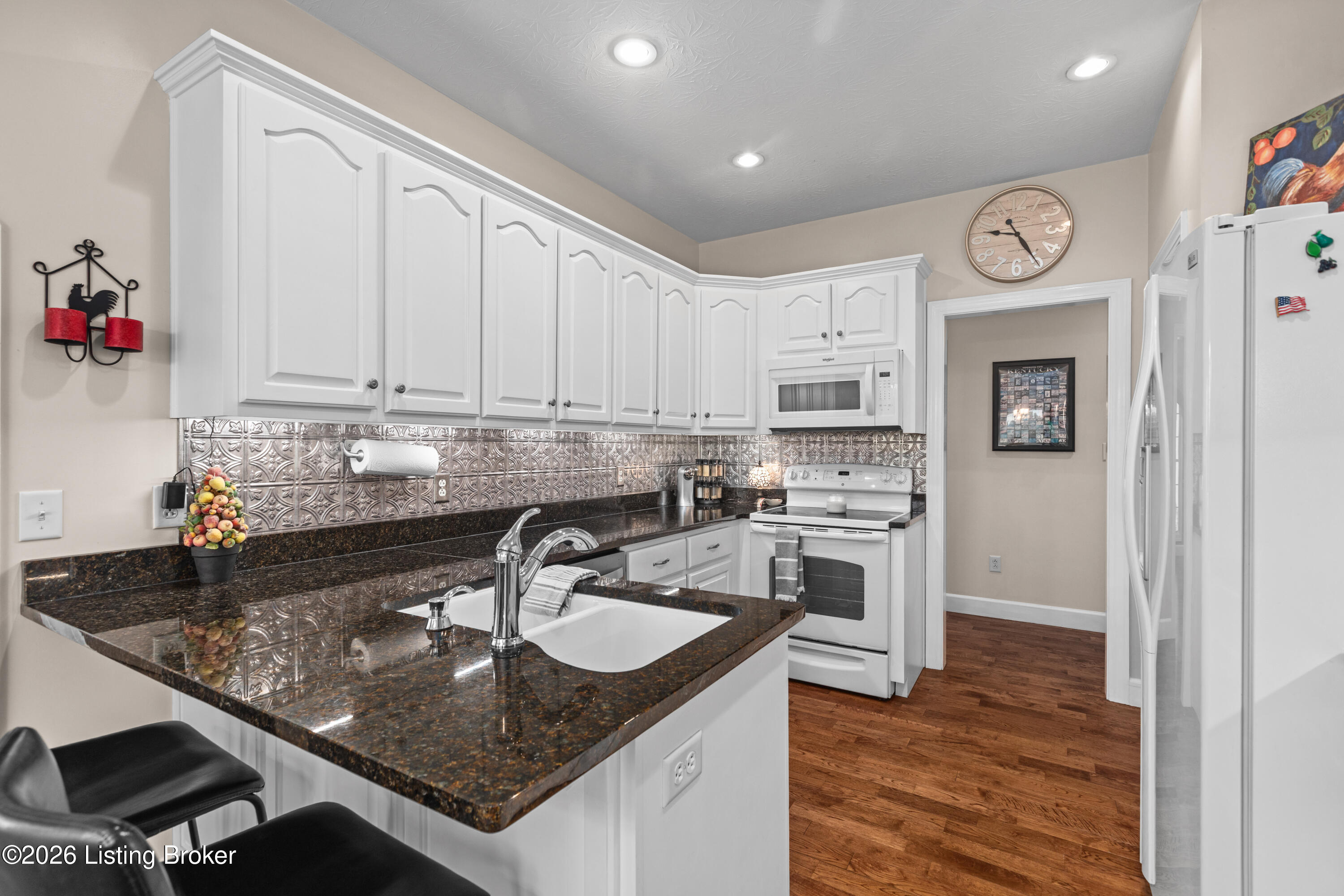 2315 Bardstown Rd Property Photo 10