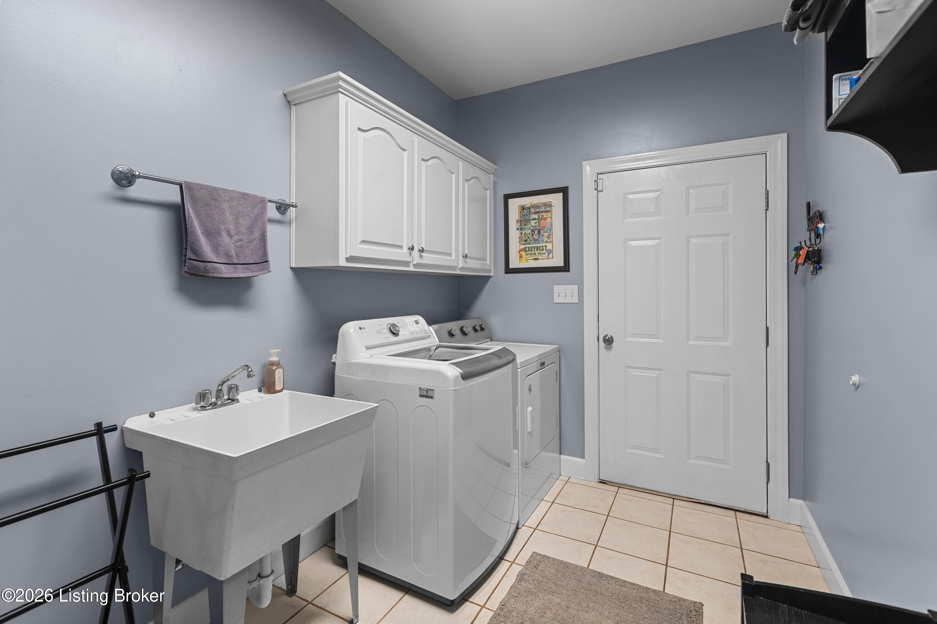 2315 Bardstown Rd Property Photo 14