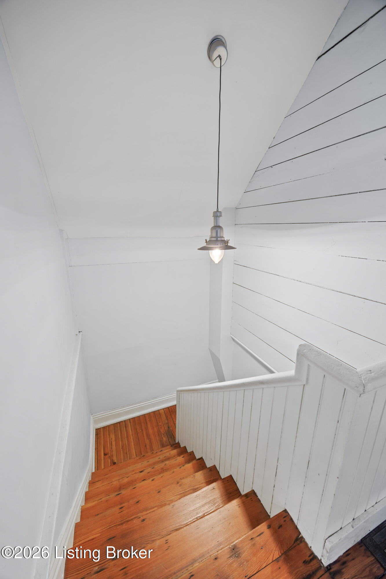 1216 S Floyd St Property Photo 25