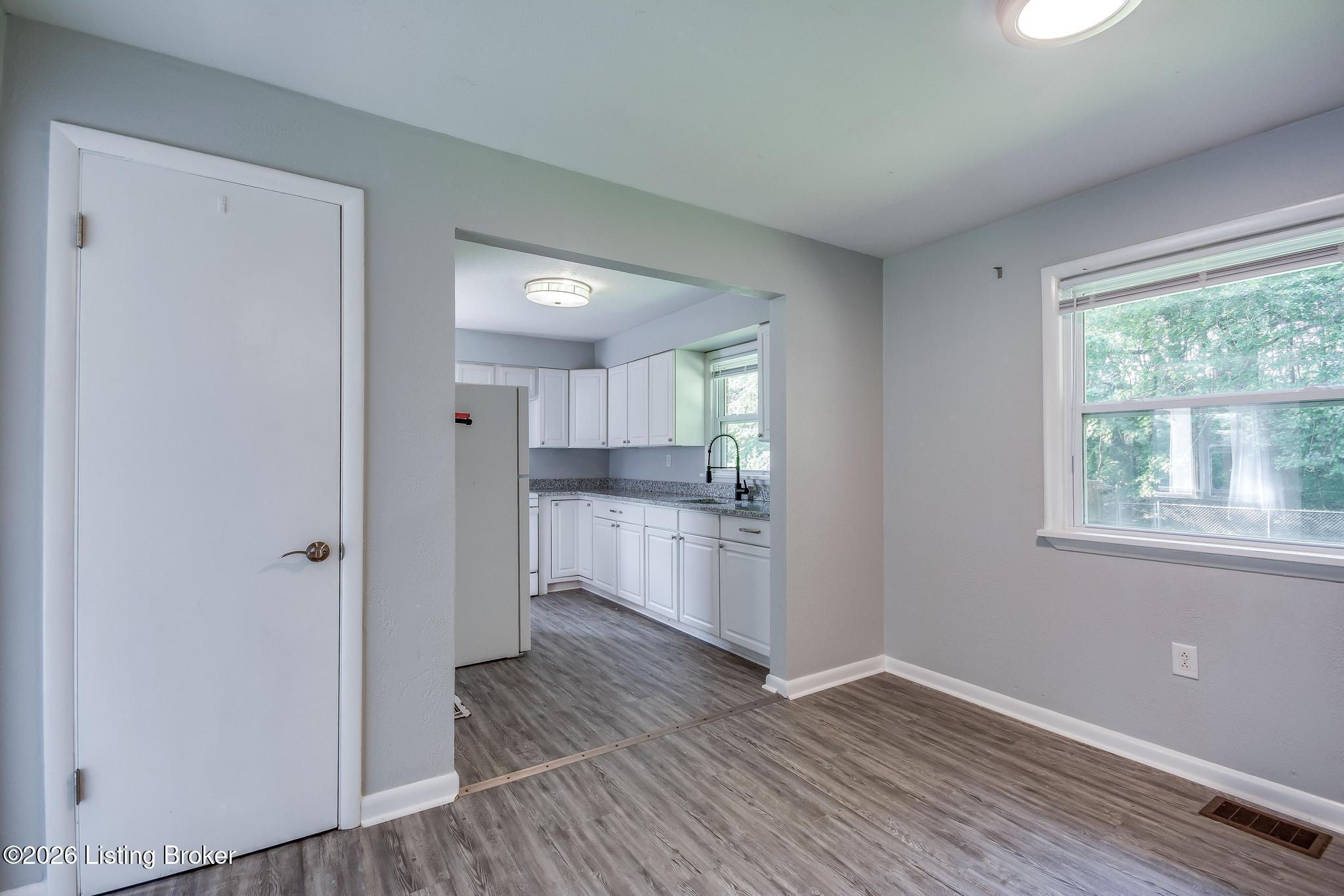 7120 Denver Ln Property Photo 11