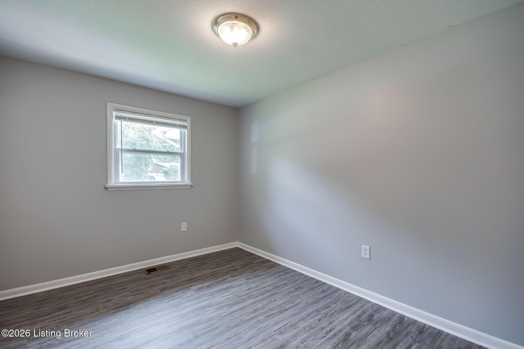 7120 Denver Ln Property Photo 21