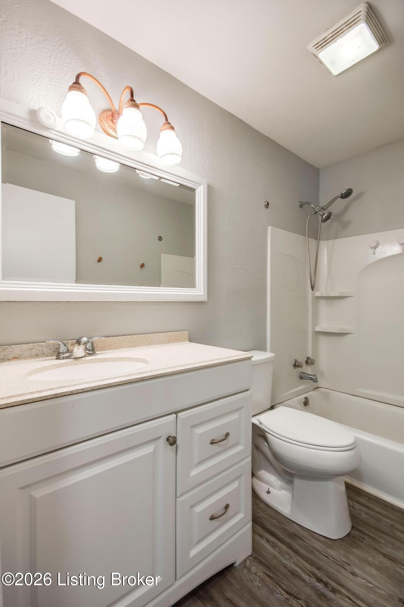 7120 Denver Ln Property Photo 26