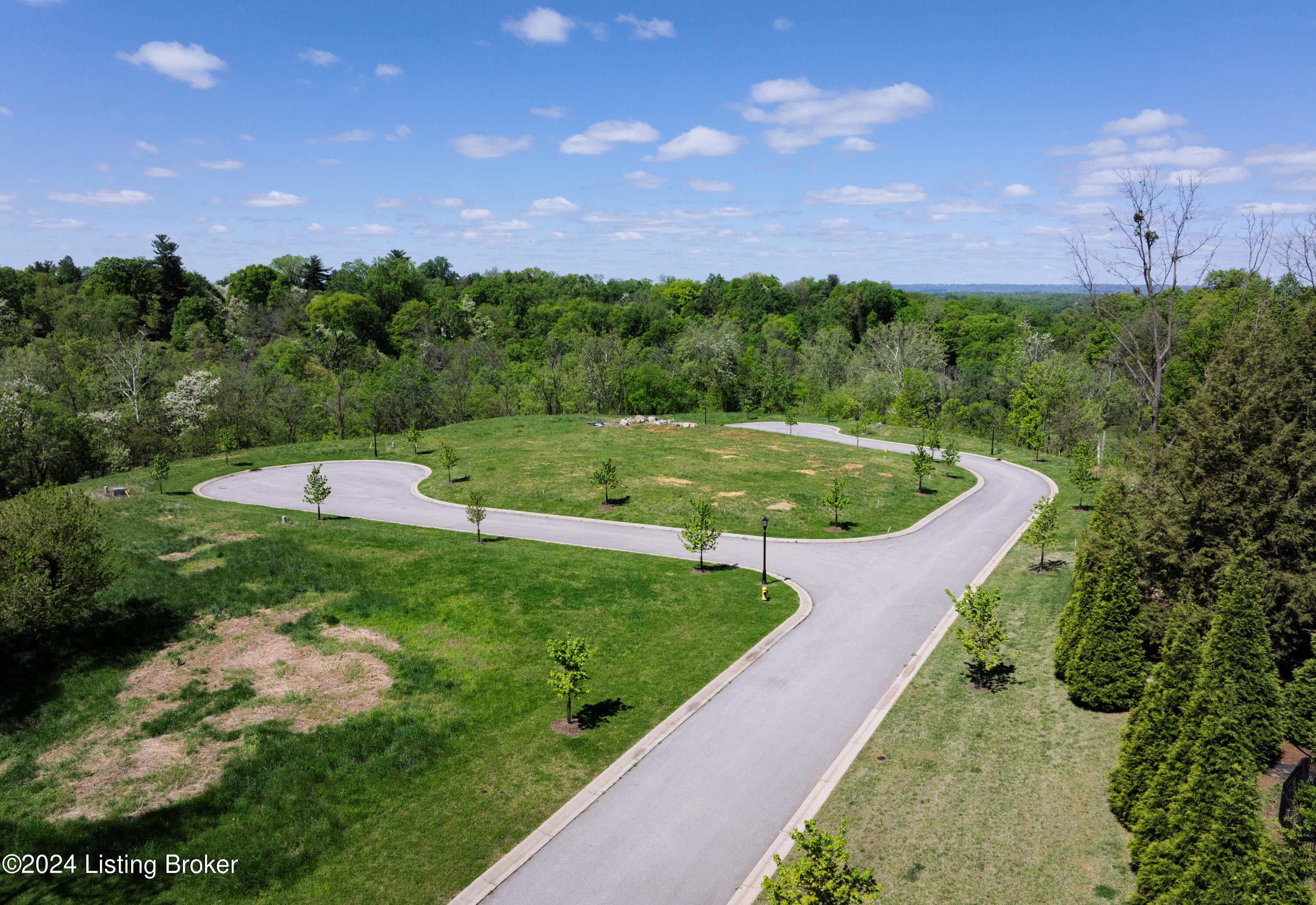 4504 Poplar Manor Rd Property Photo 4