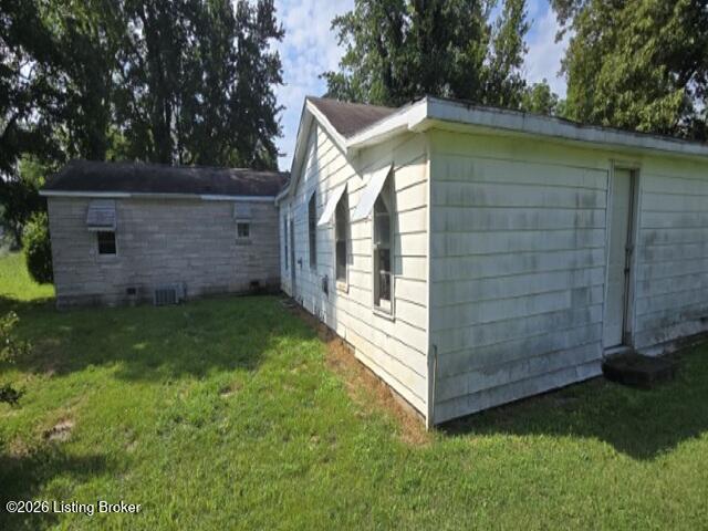 7015 Clinton Rd Property Photo 2