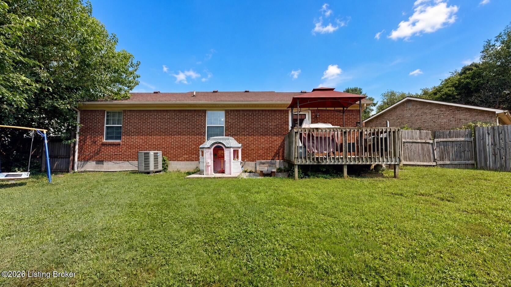105 Tyler Ct Property Photo 29
