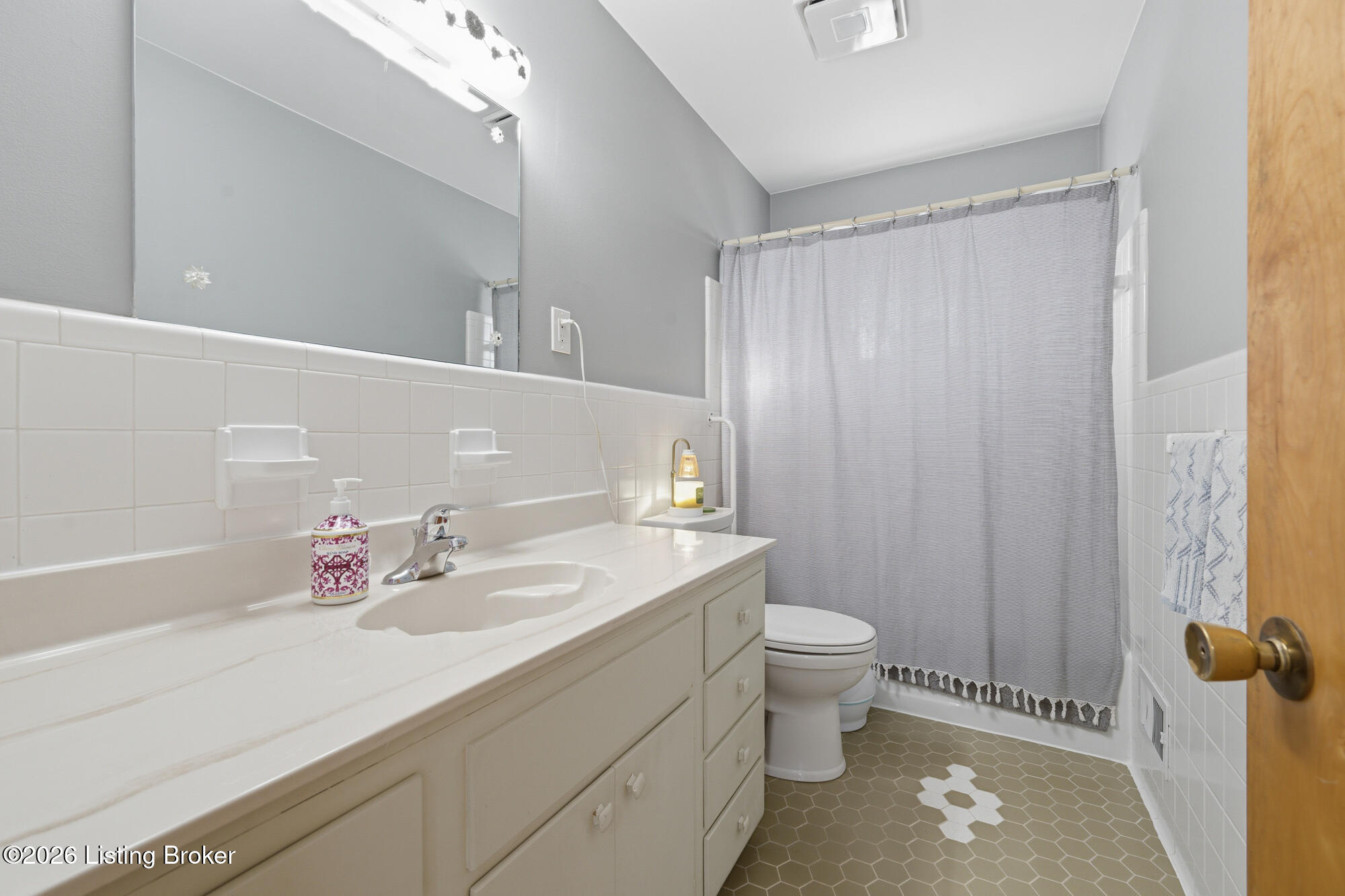 3616 Deibel Way Property Photo 19