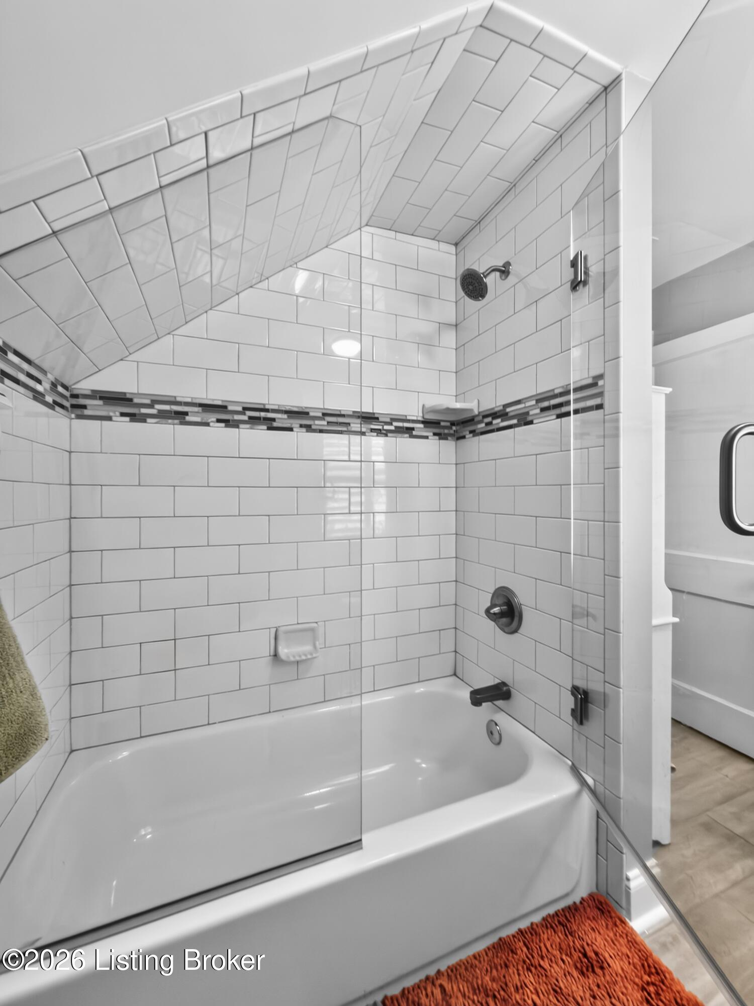 3909 Gilman Ave Property Photo 40