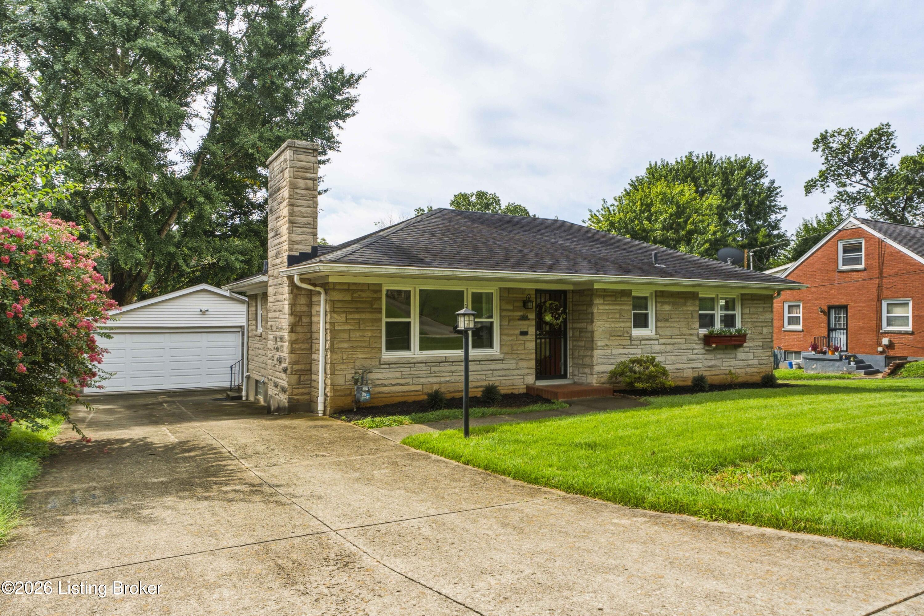 1614 Ehrler Dr Property Photo 3