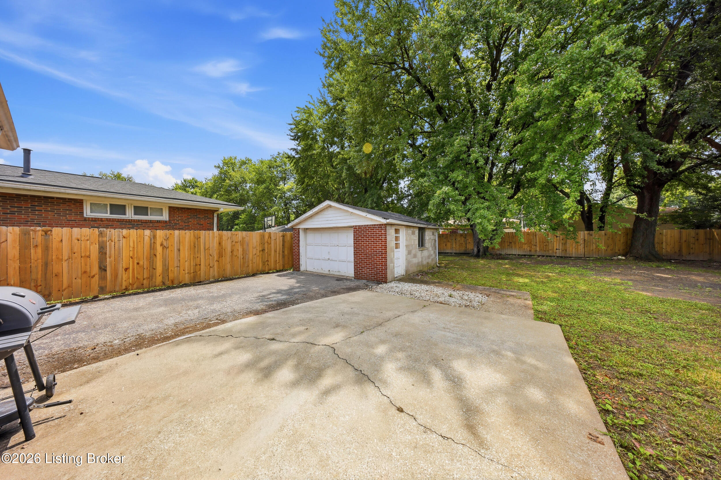 3228 New Lynnview Dr Property Photo 27