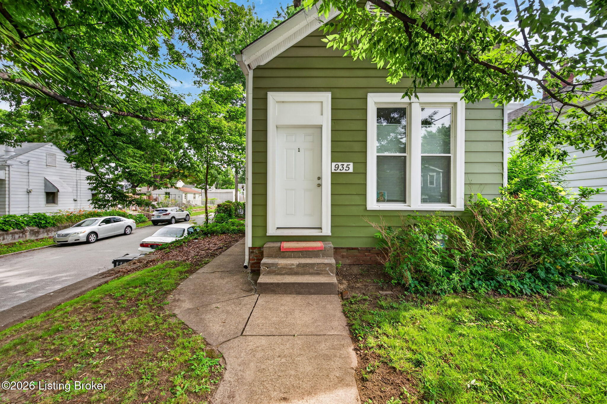 935 Samuel St Property Photo 1