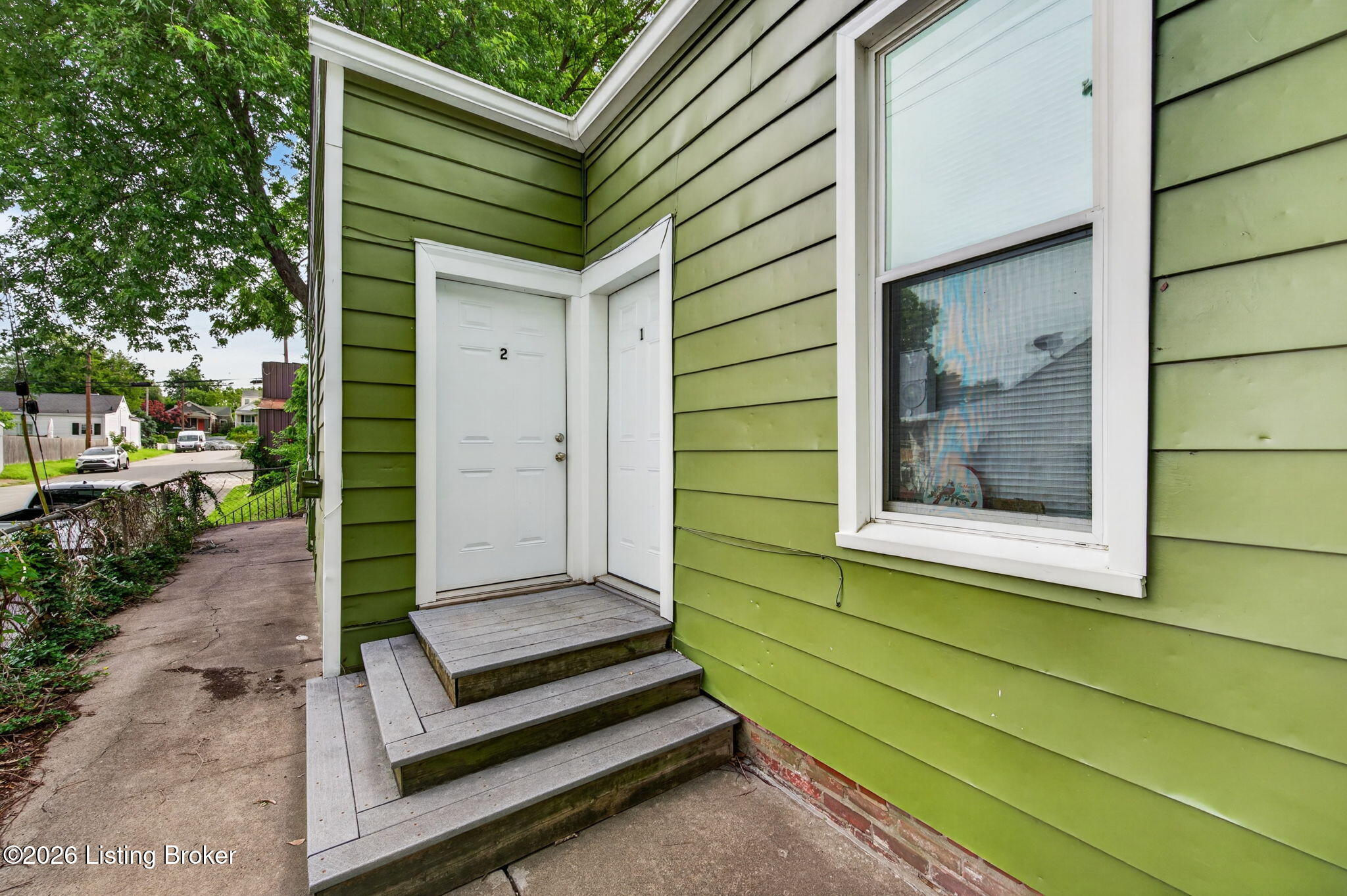 935 Samuel St Property Photo 4