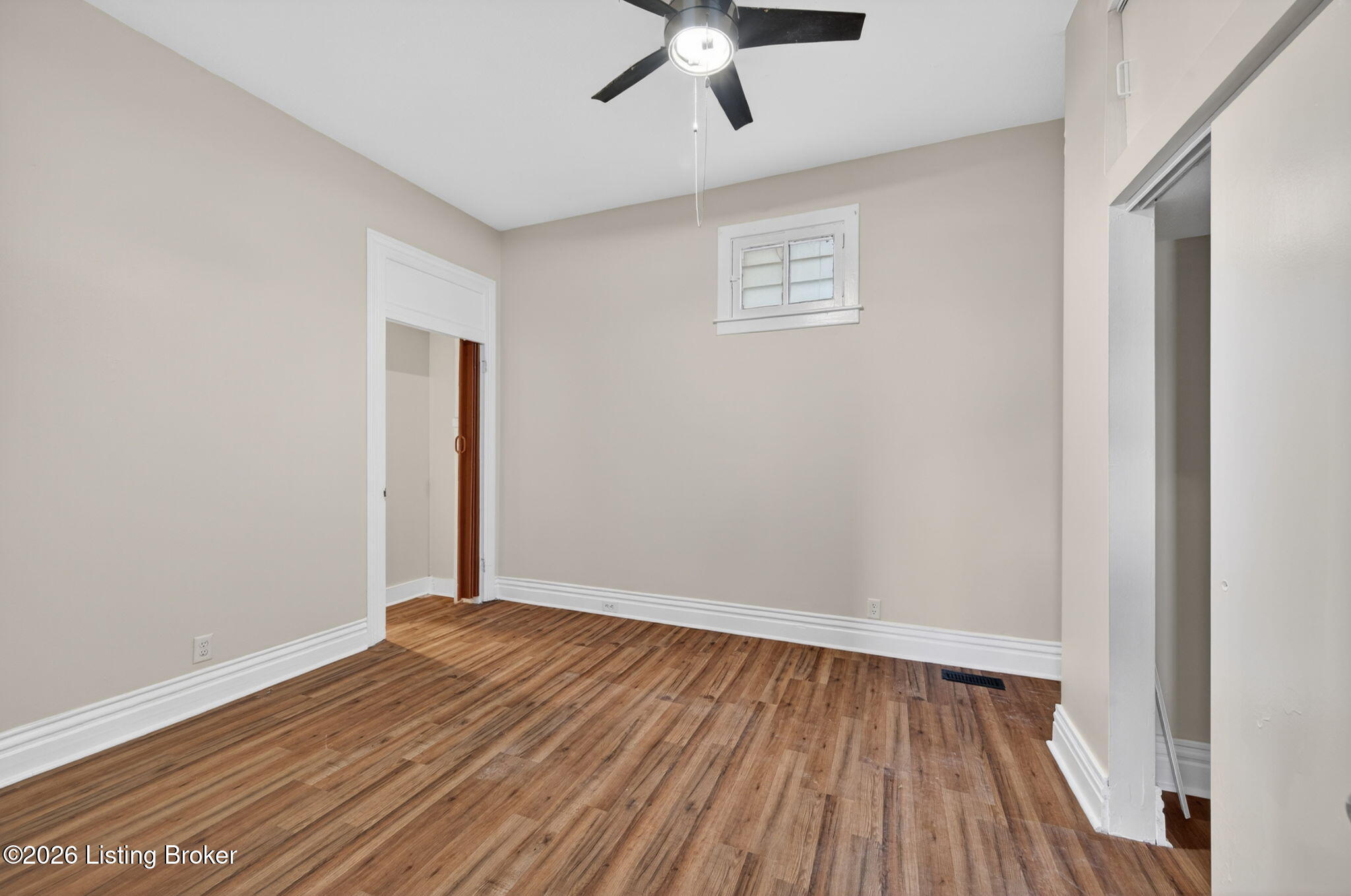 935 Samuel St Property Photo 15