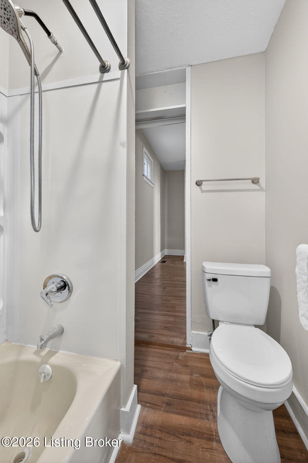935 Samuel St Property Photo 16
