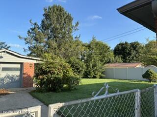 10906 Albion Dr Property Photo 23