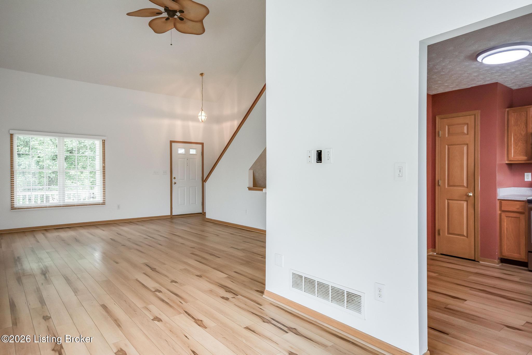 5201 Oldshire Rd Property Photo 15
