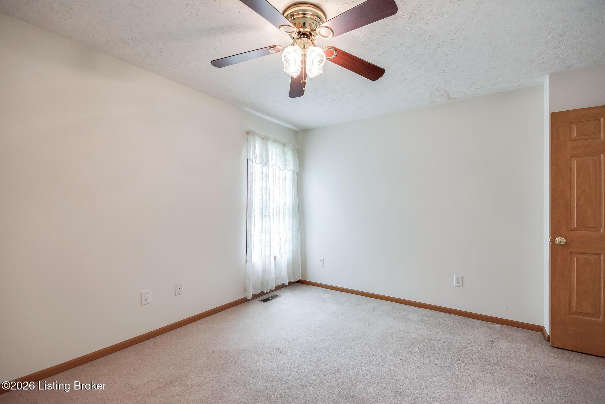 5201 Oldshire Rd Property Photo 47