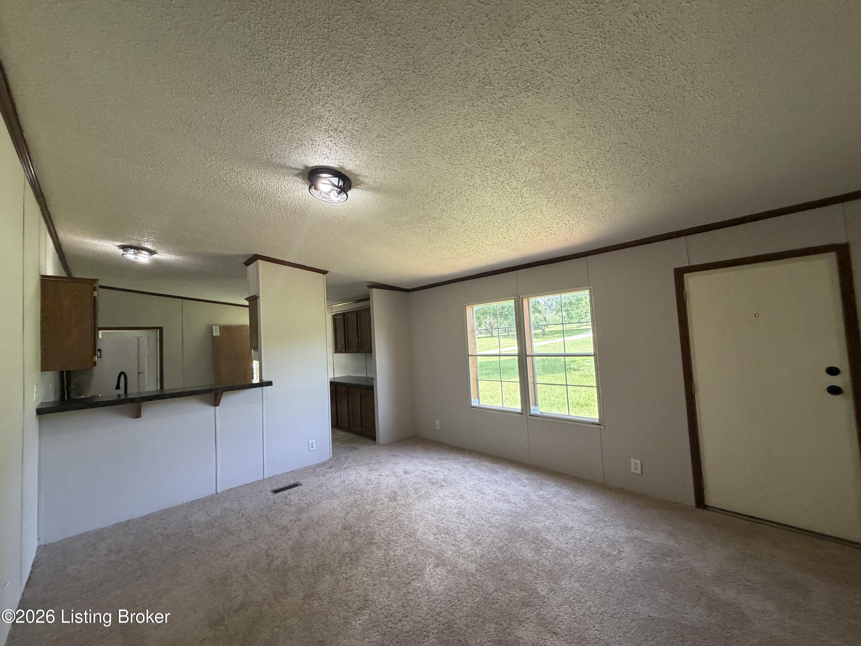 2031 J B Ball Ln Property Photo 7