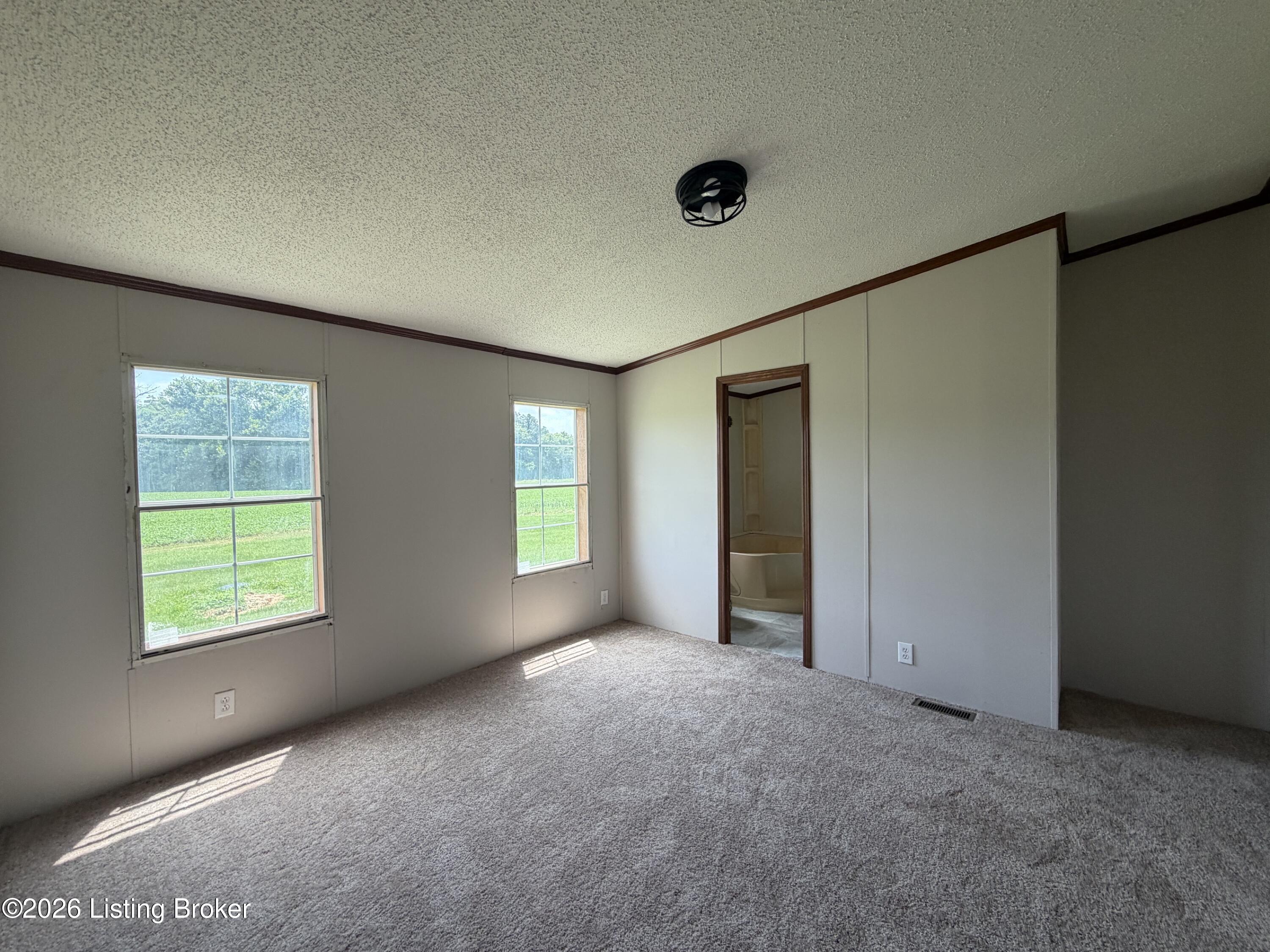 2031 J B Ball Ln Property Photo 14