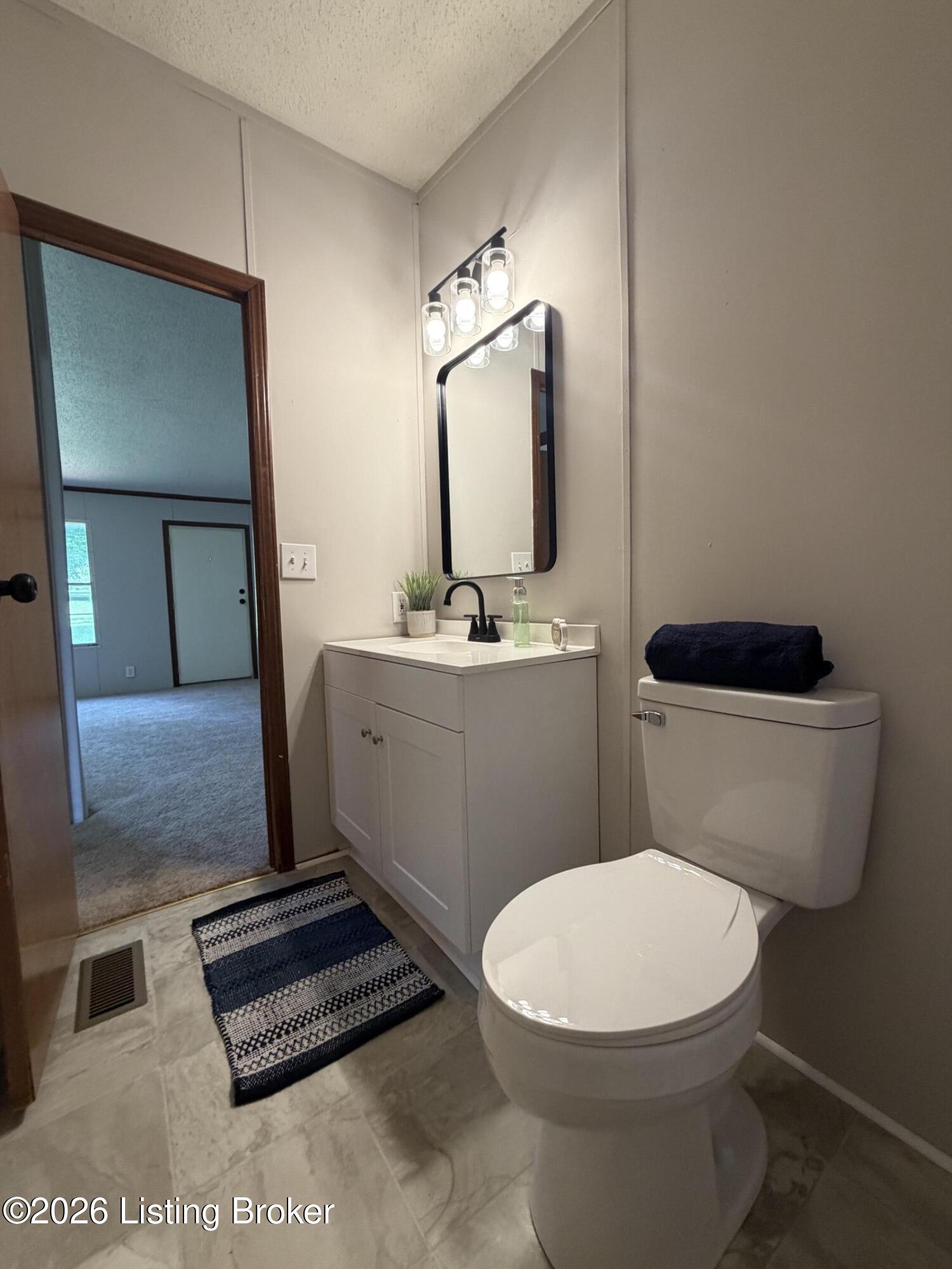 2031 J B Ball Ln Property Photo 15