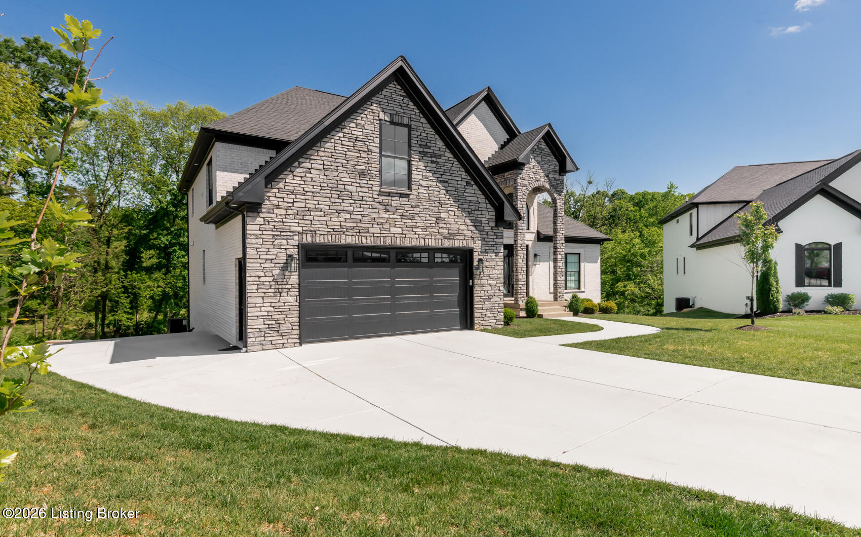 12319 Vanherr Dr Property Photo 6
