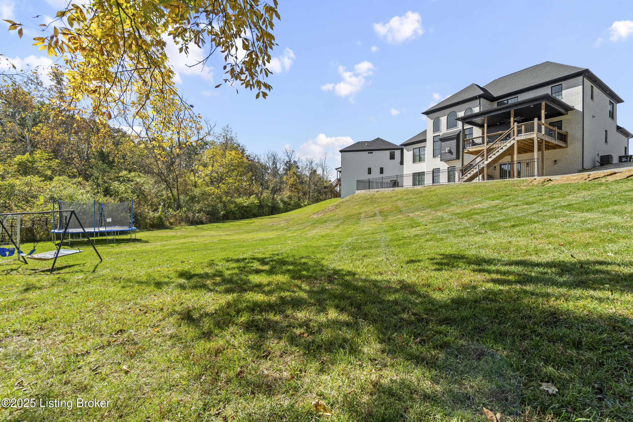 12319 Vanherr Dr Property Photo 15