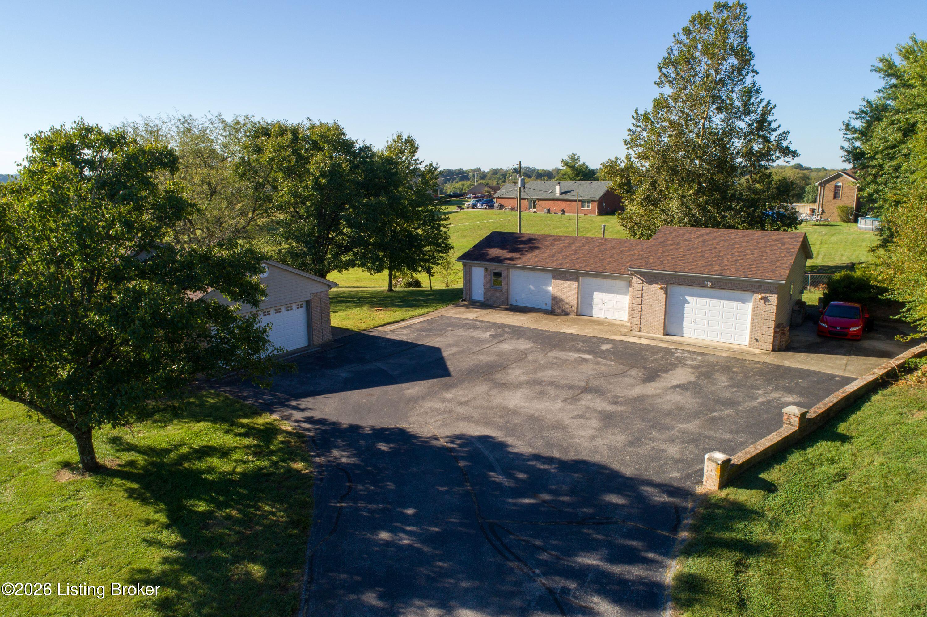 25 Valleyview Dr Property Photo 6