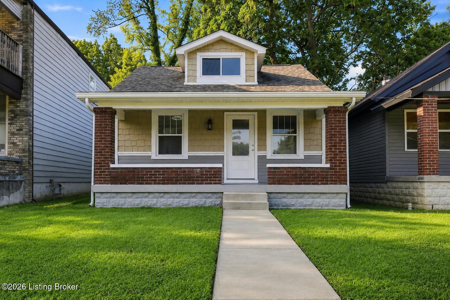 3028 Hale Ave Property Photo 1