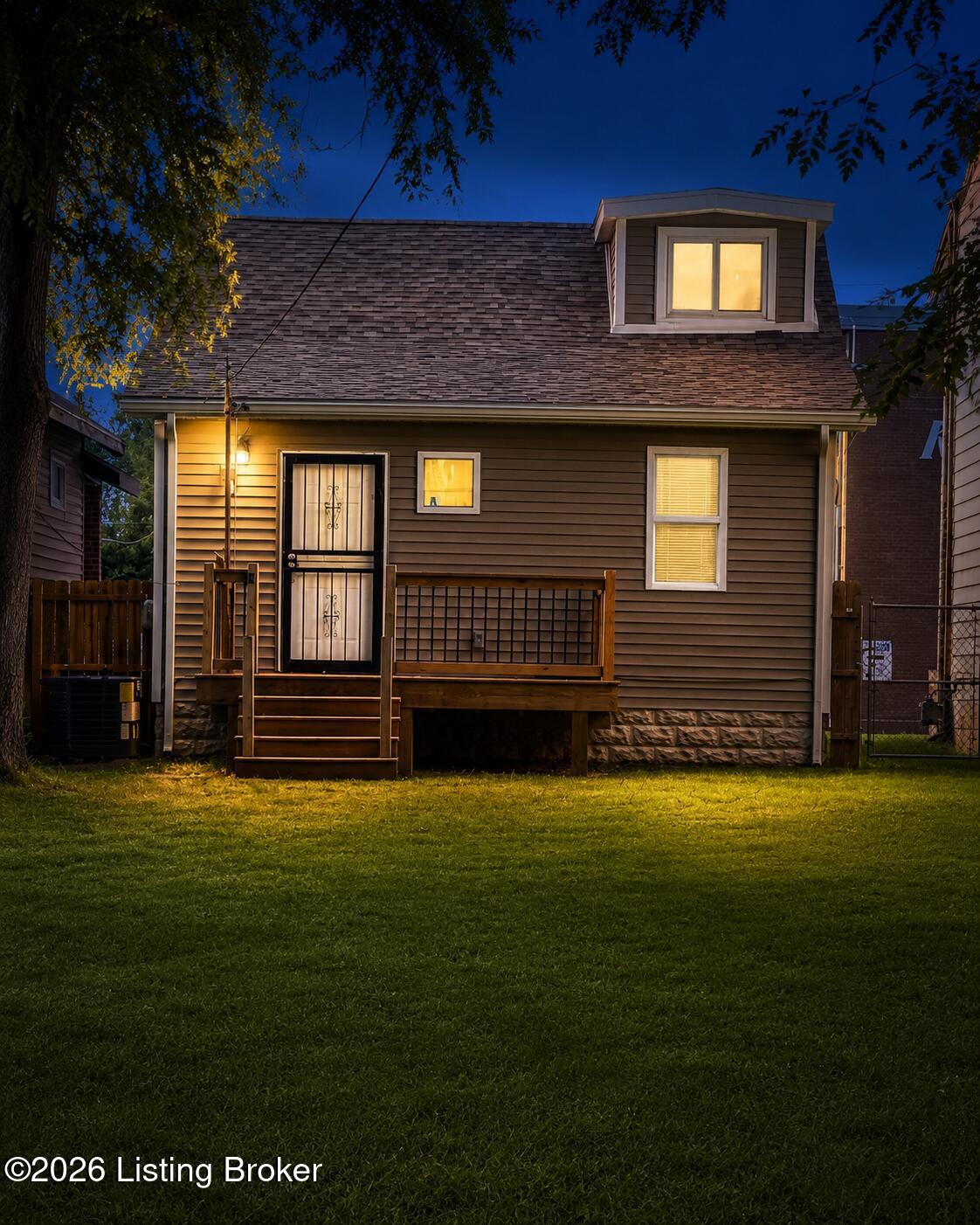 3028 Hale Ave Property Photo 15