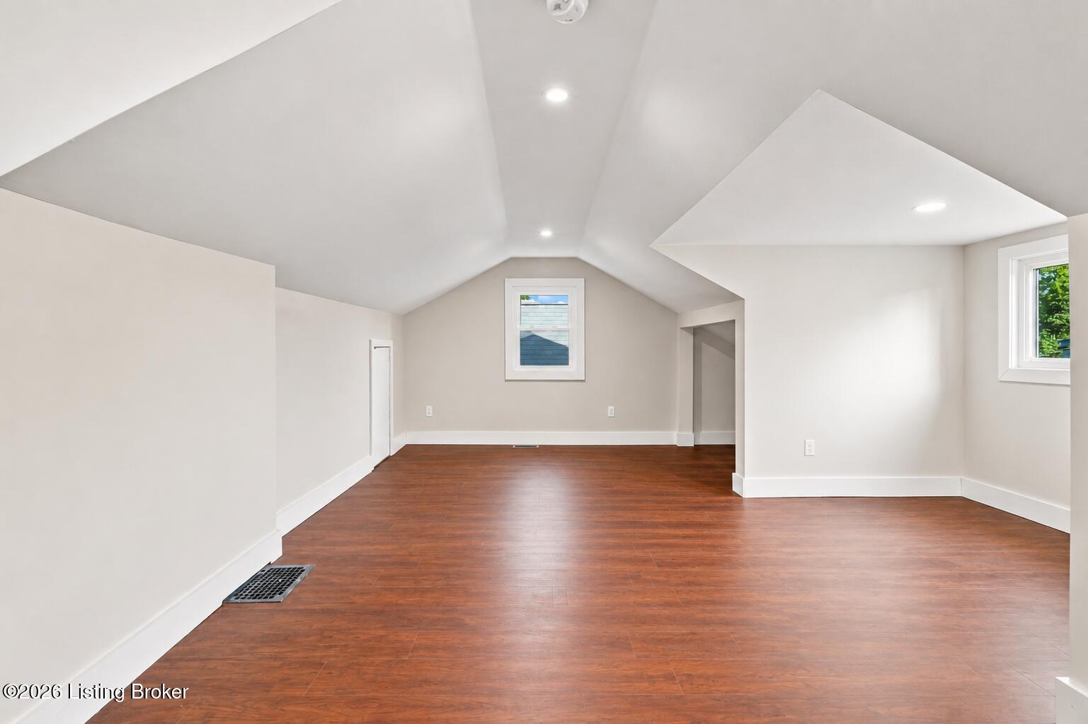 3028 Hale Ave Property Photo 19