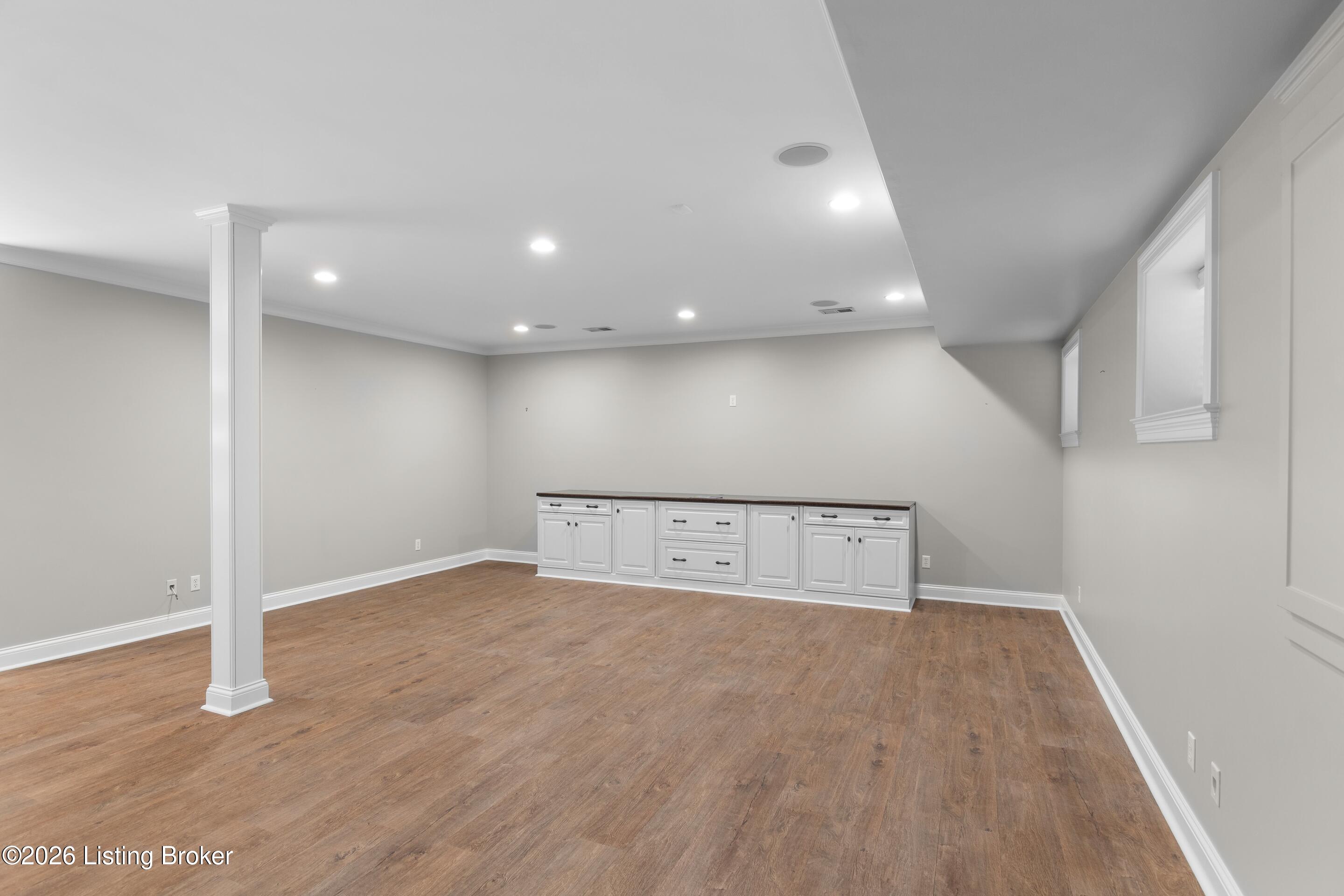 9101 Dayflower St Property Photo 57