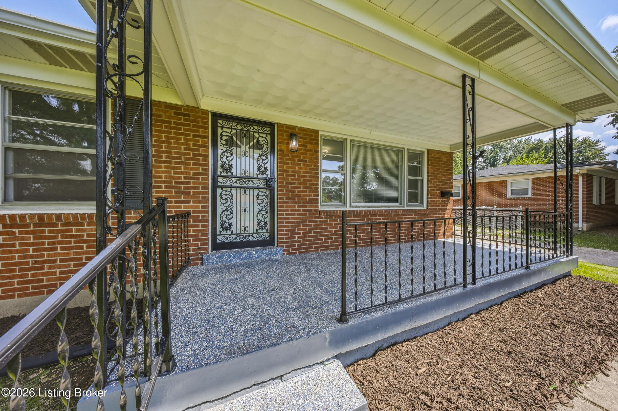 7803 Cedar Brook Dr Property Photo 2