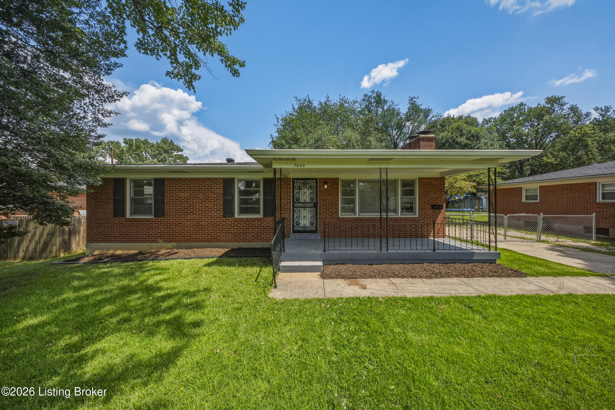 7803 Cedar Brook Dr Property Photo 4