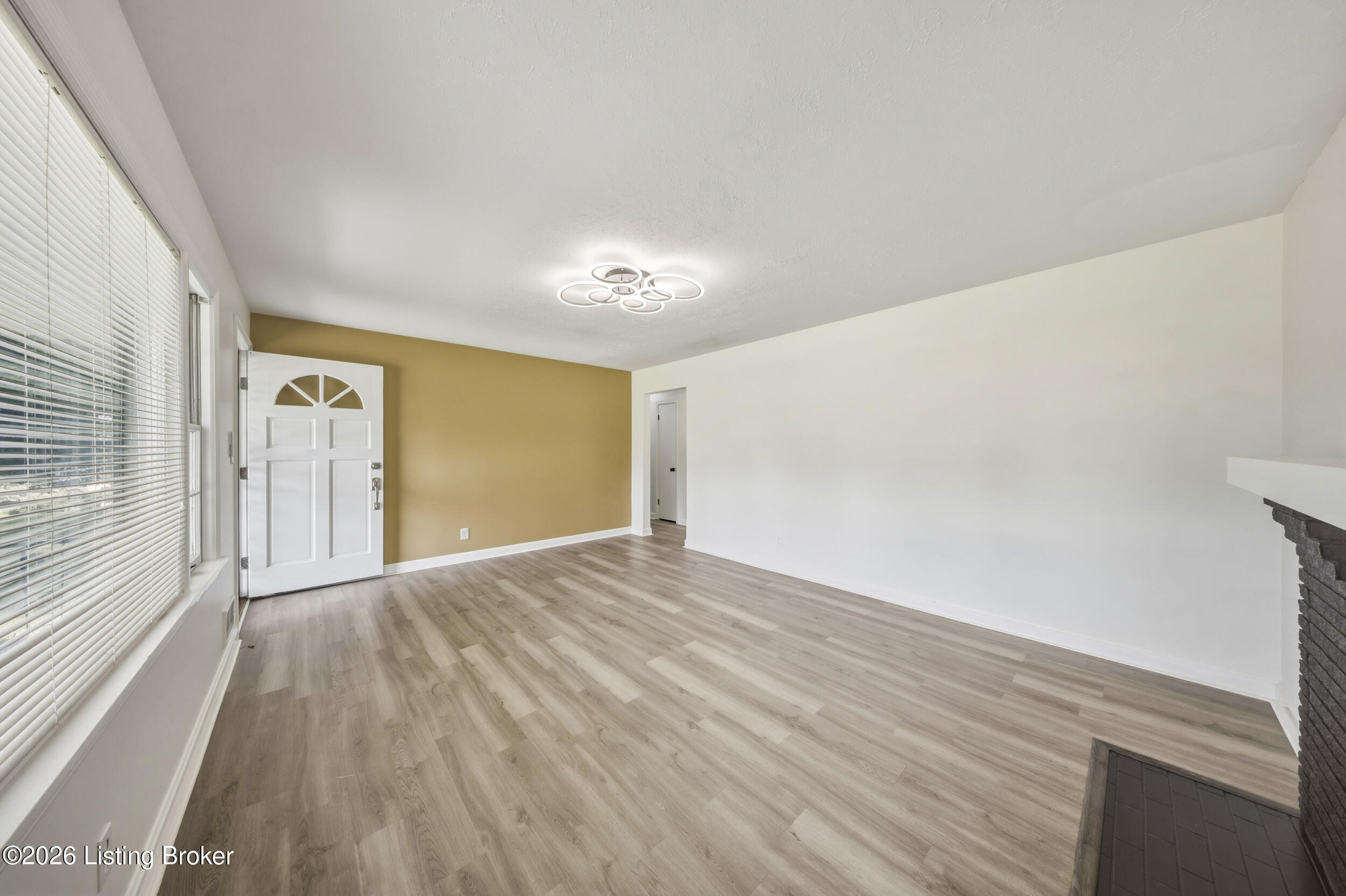 7803 Cedar Brook Dr Property Photo 15