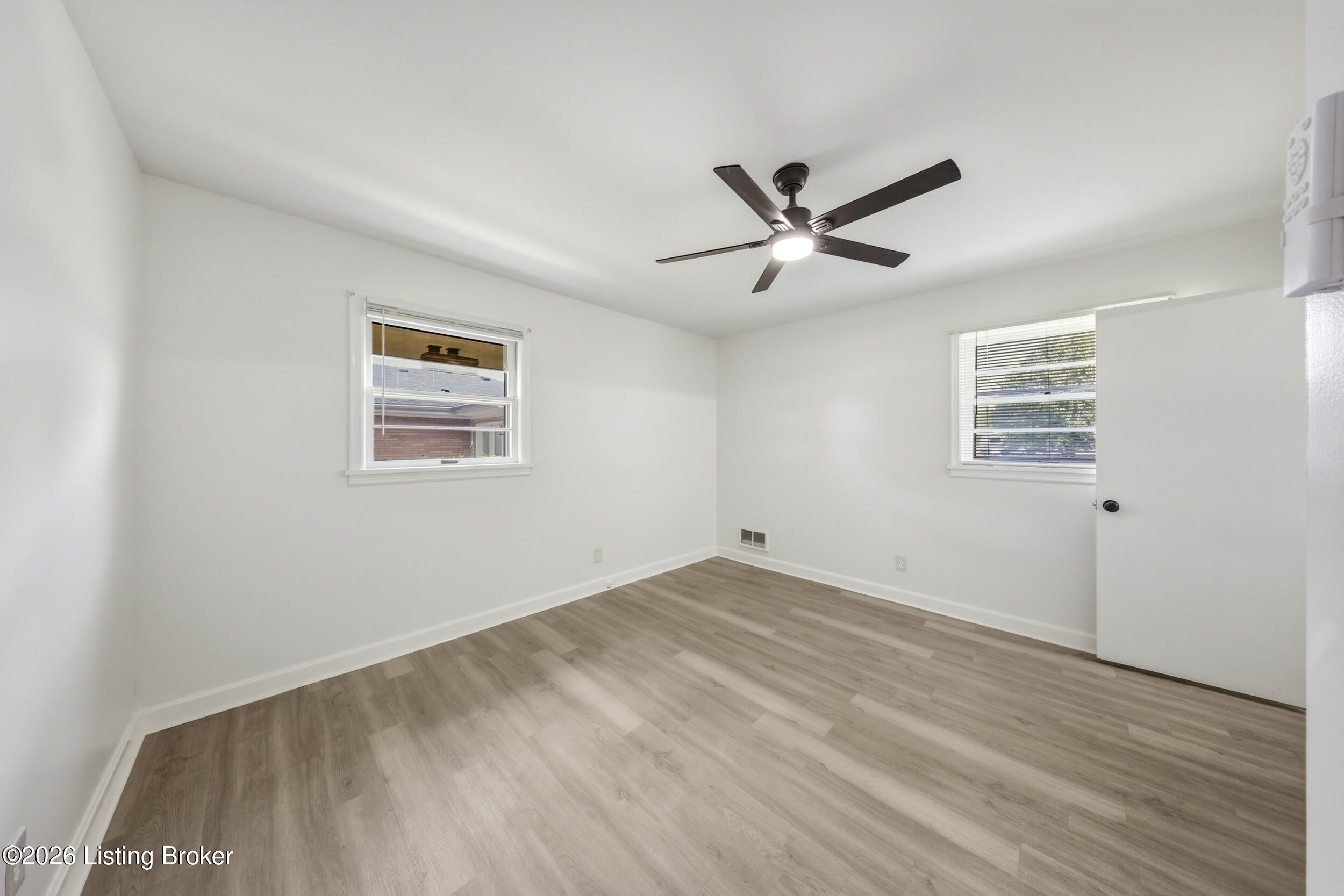7803 Cedar Brook Dr Property Photo 28