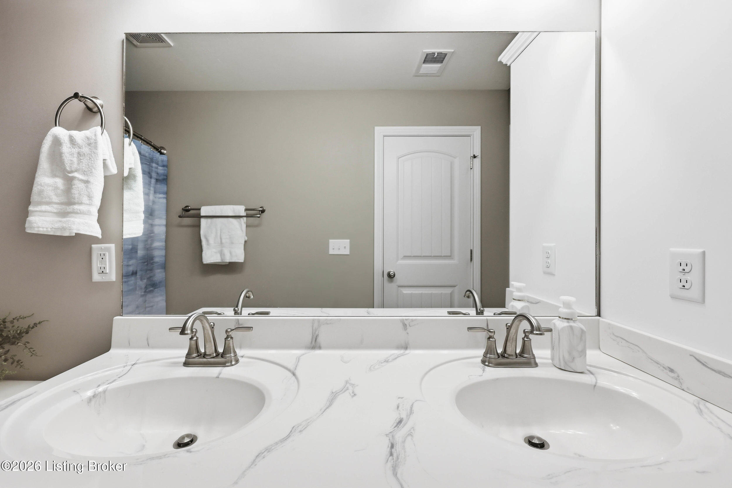 110 Hidden Valley Dr Property Photo 36