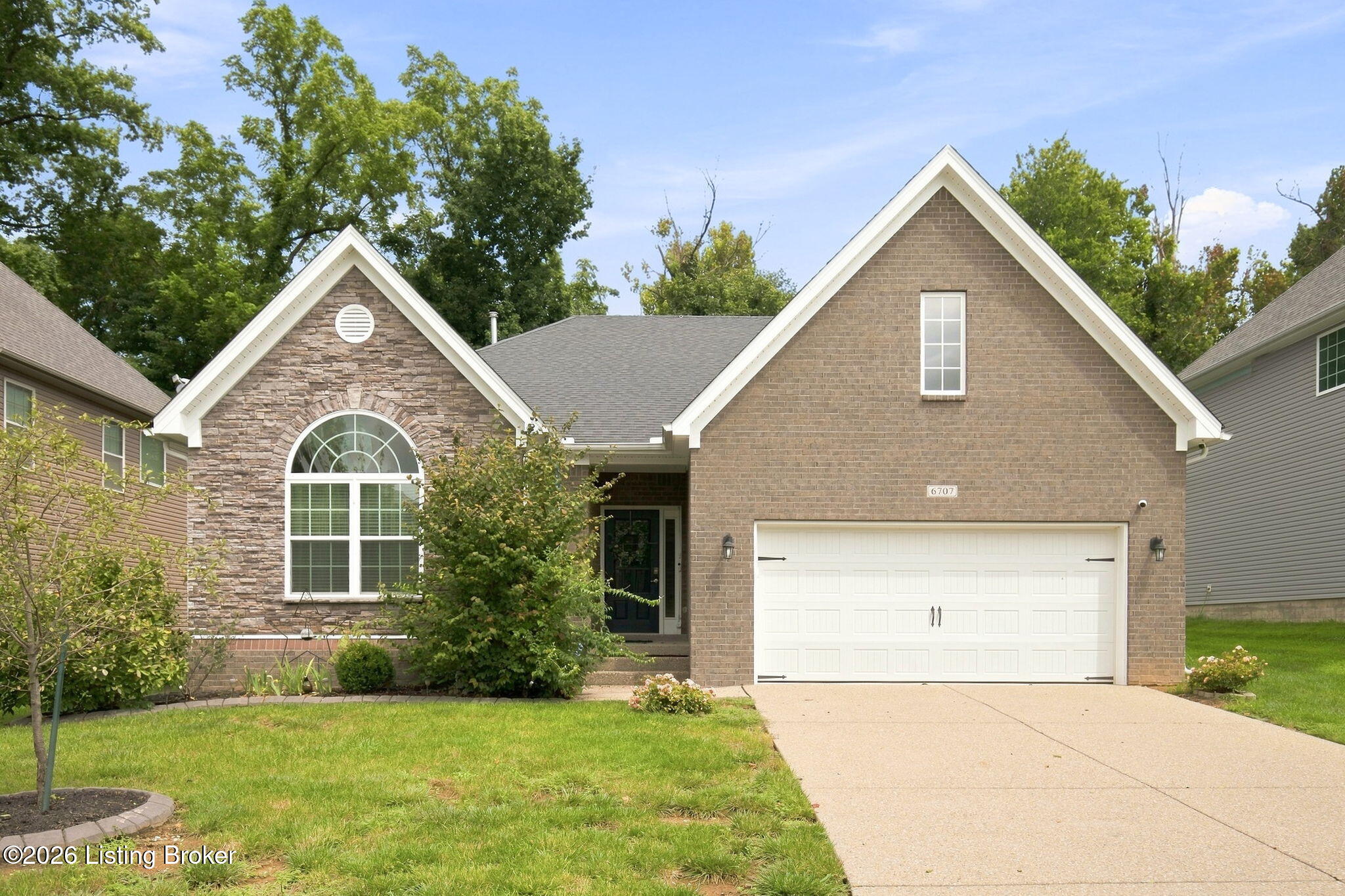 6707 Chestnut View Ct Property Photo 1