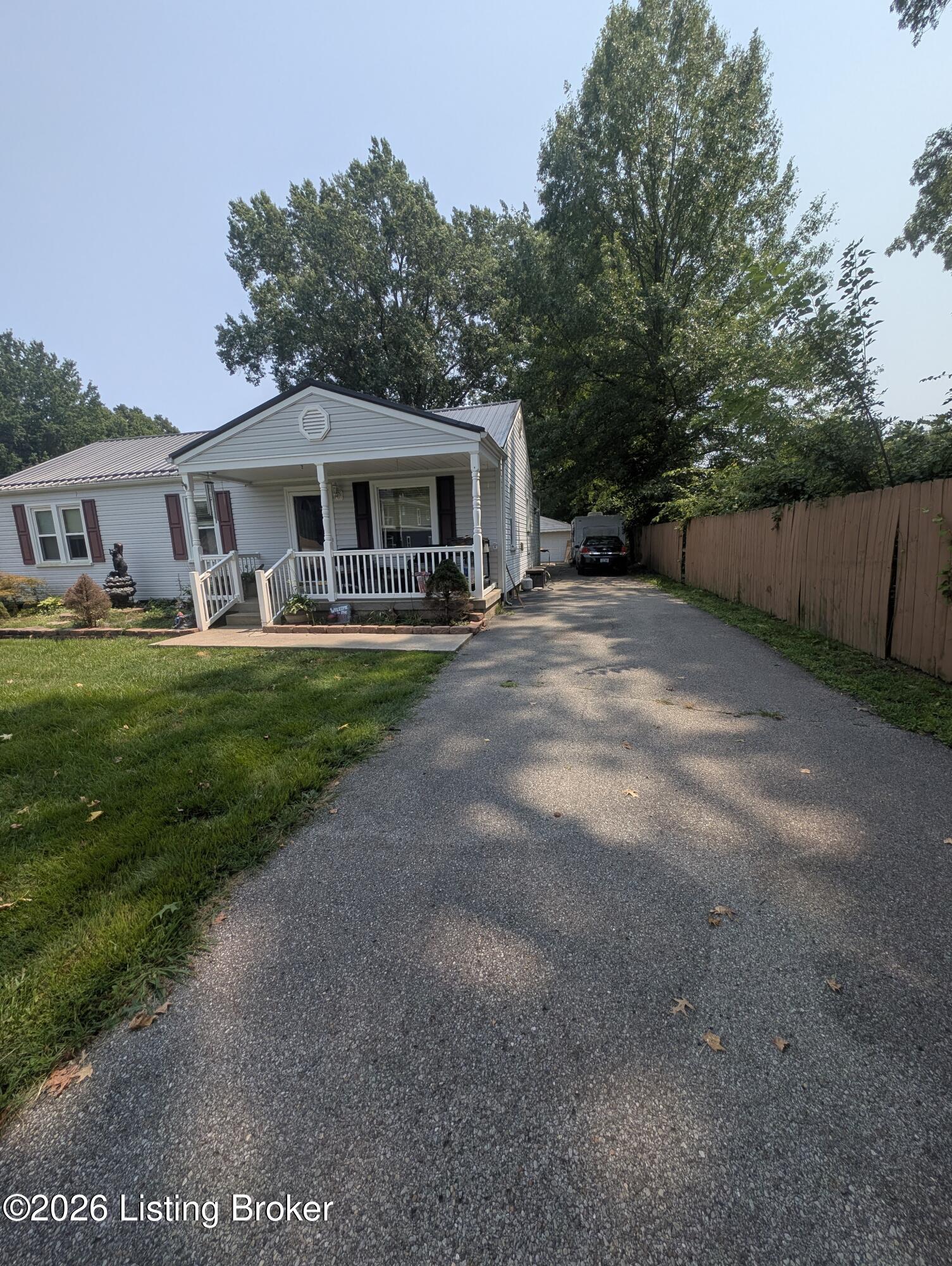 9813 Wilton Dr Property Photo 27