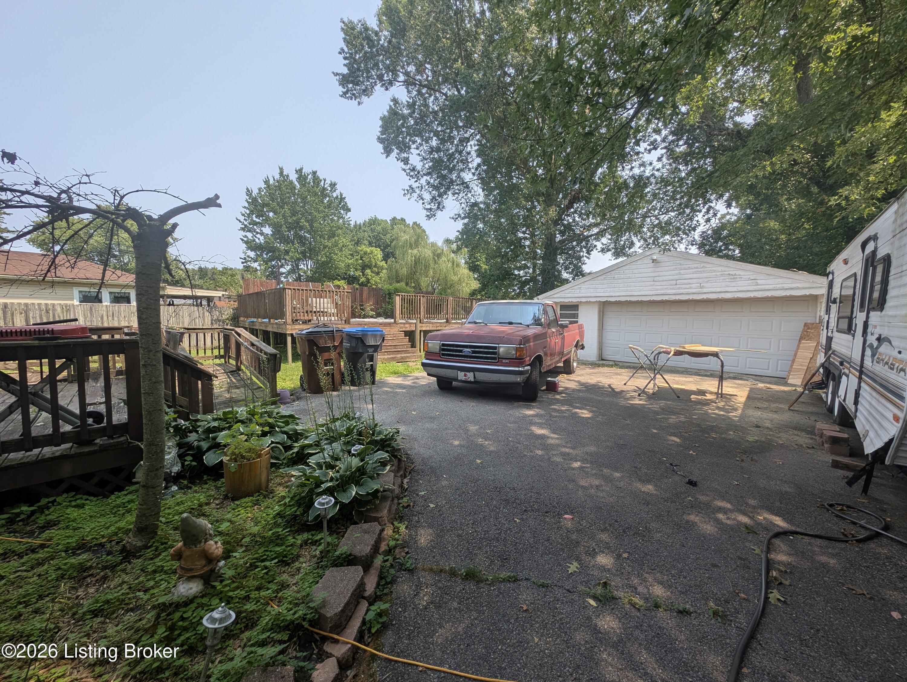 9813 Wilton Dr Property Photo 28