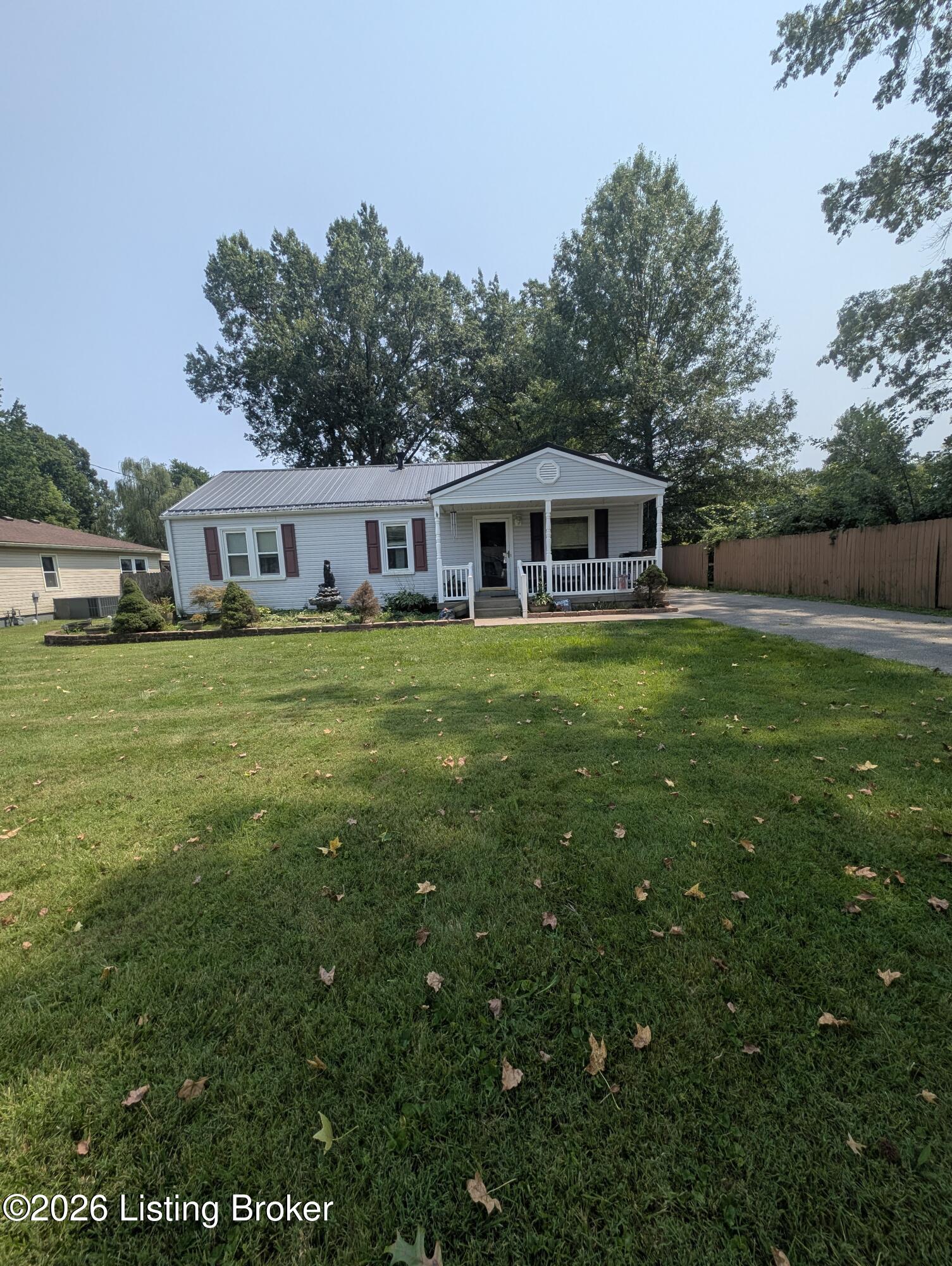 9813 Wilton Dr Property Photo 31