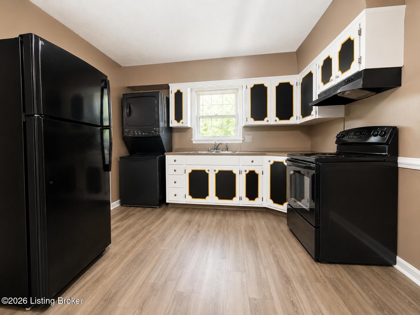 3501 Paragon Ct Unit 30 Property Photo 11