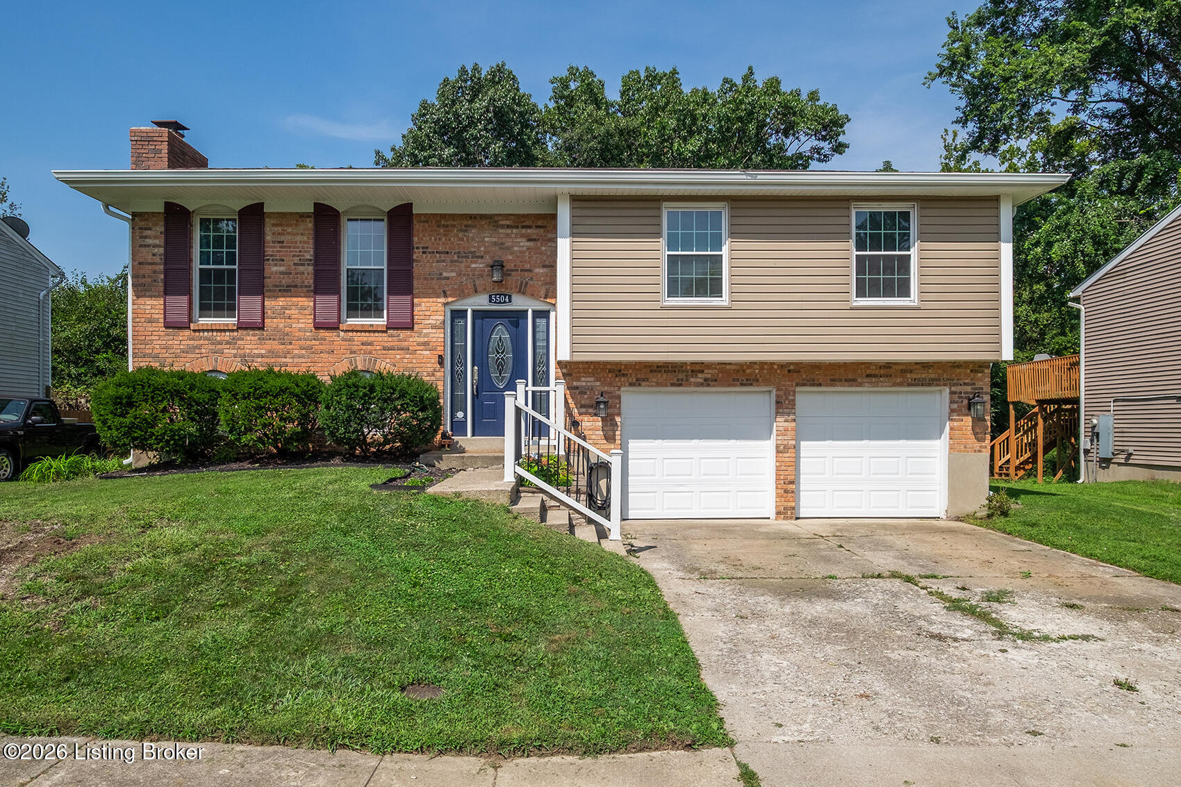 5504 Sprigwood Ln Property Photo 1