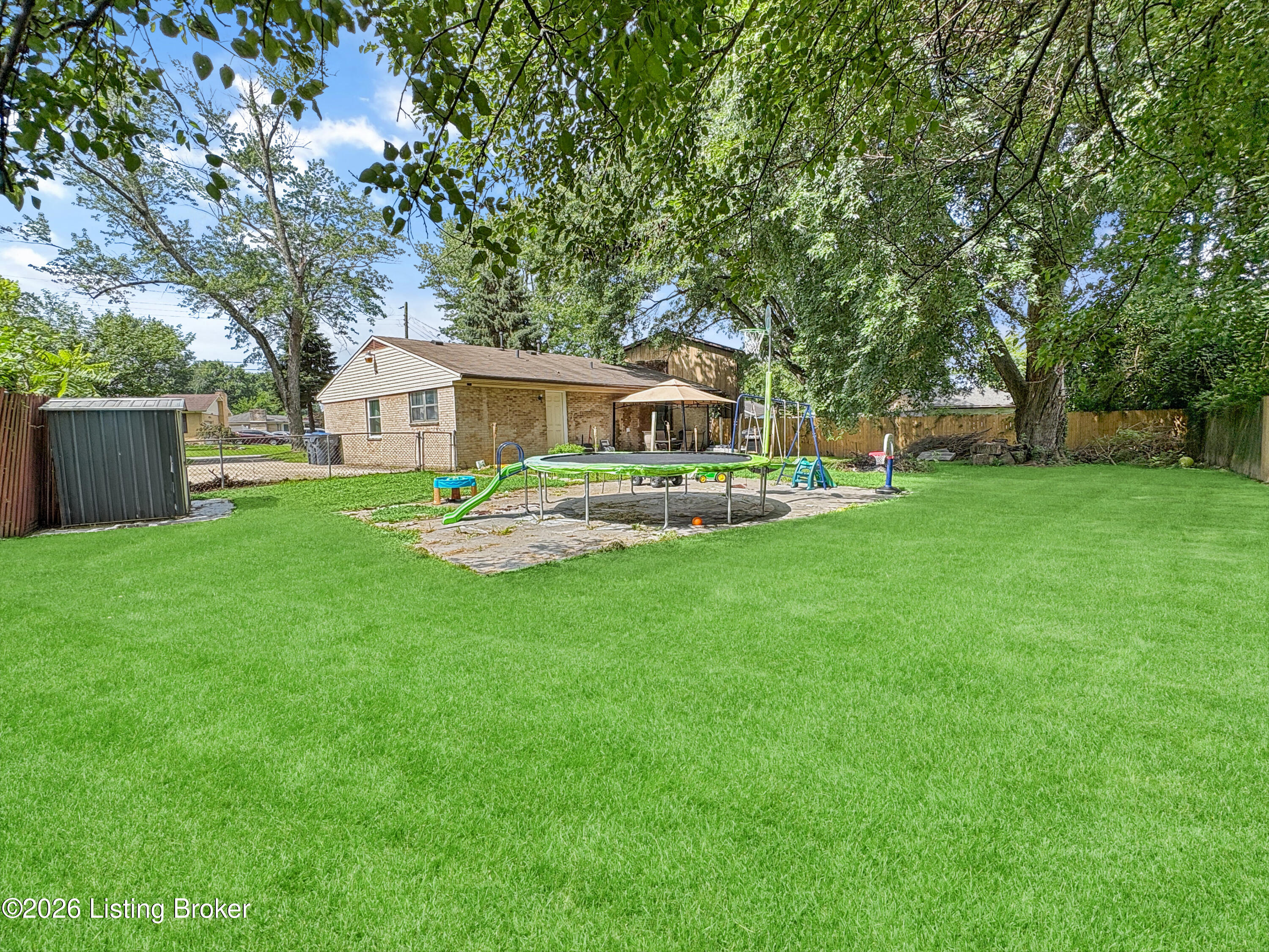 4906 Lesabre Dr Property Photo 18