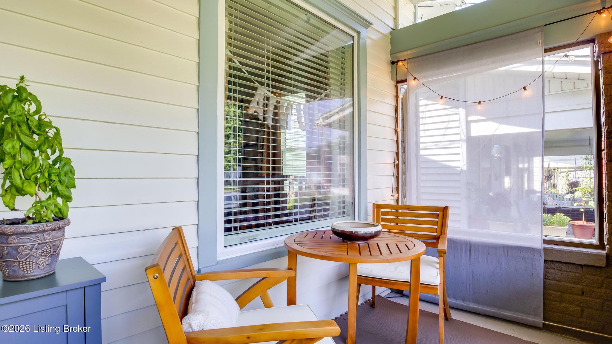 262 Pope St Property Photo 4