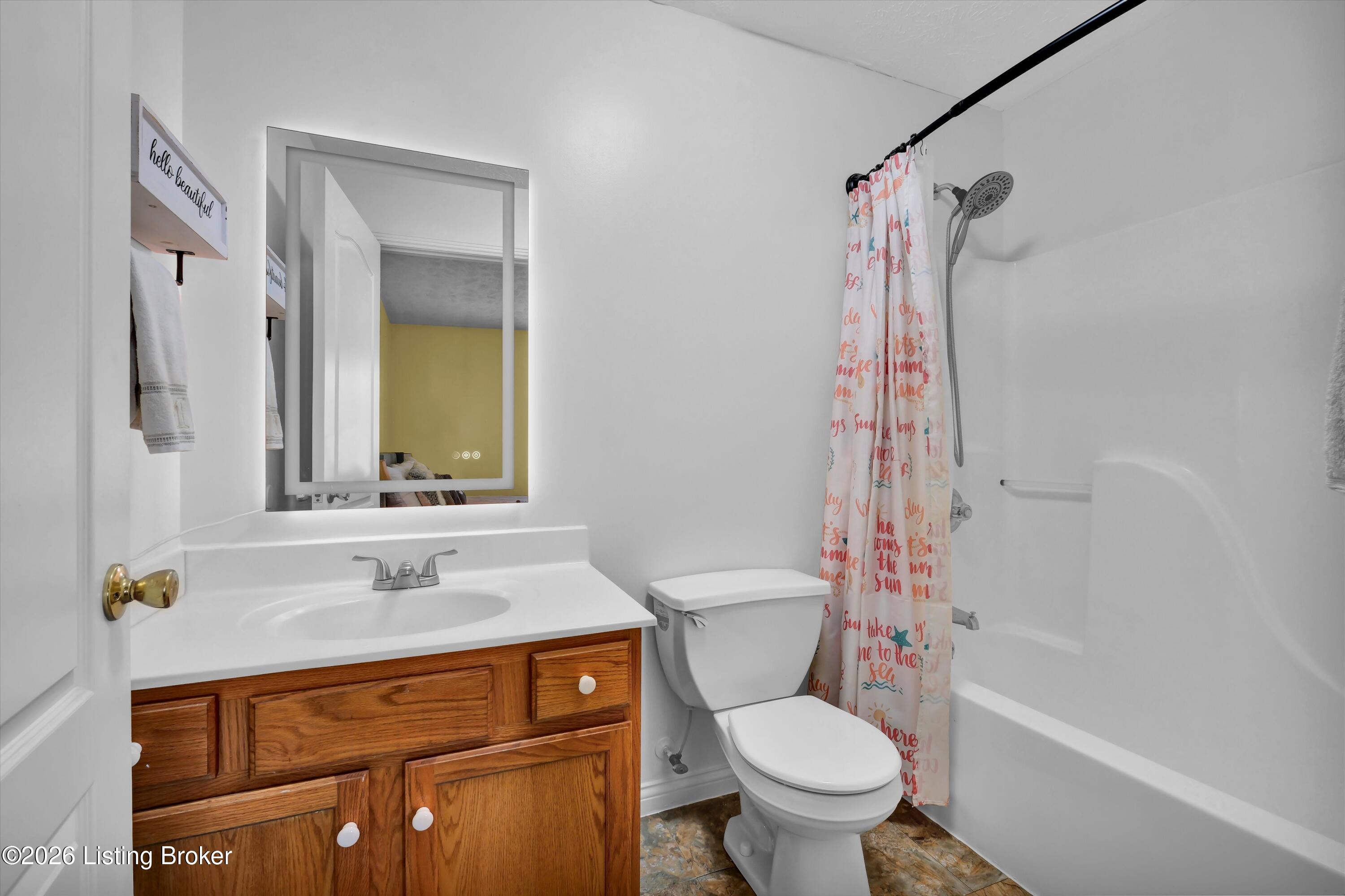 410 Sunset Dr Property Photo 20