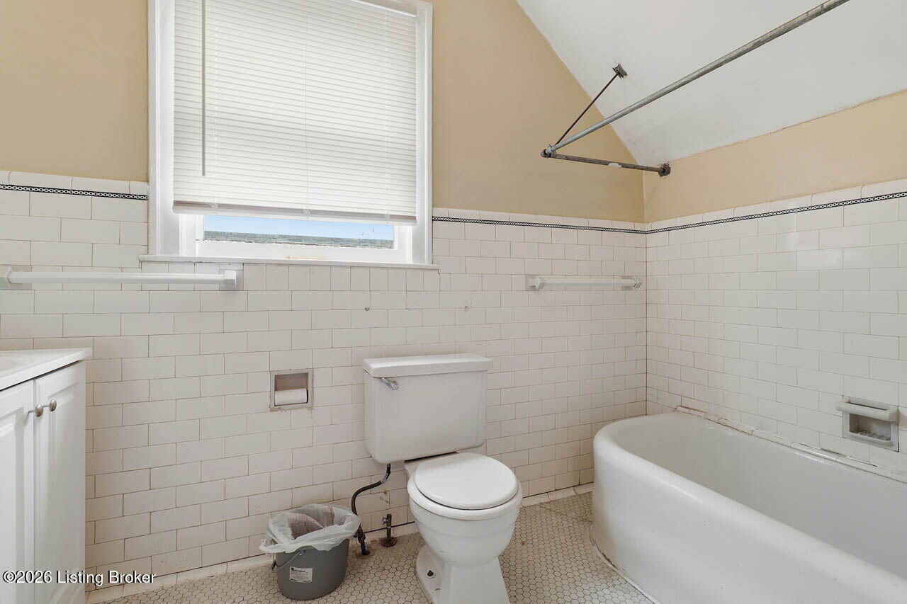 116 N 44th St Property Photo 20