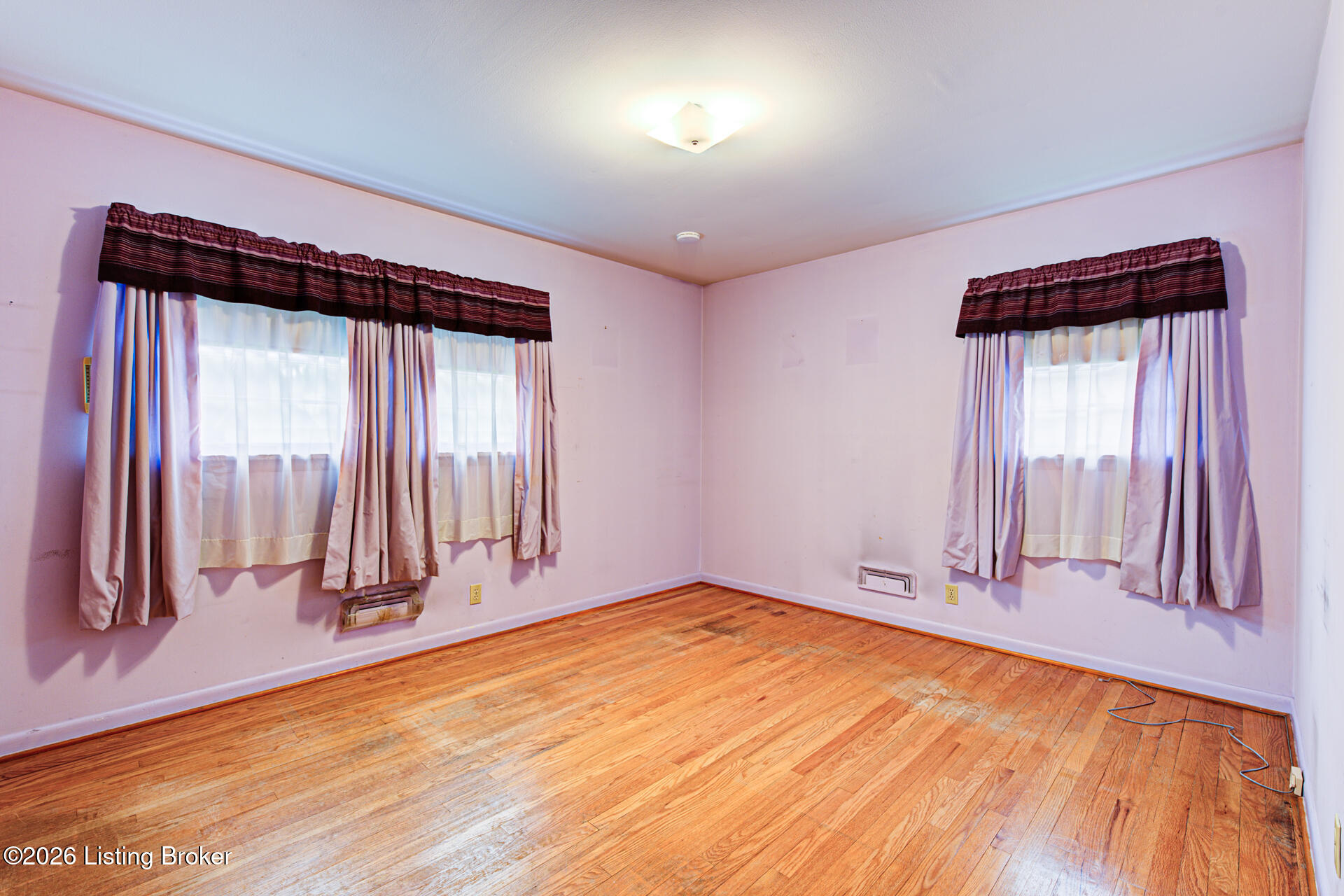 2302 Bradford Dr Property Photo 20
