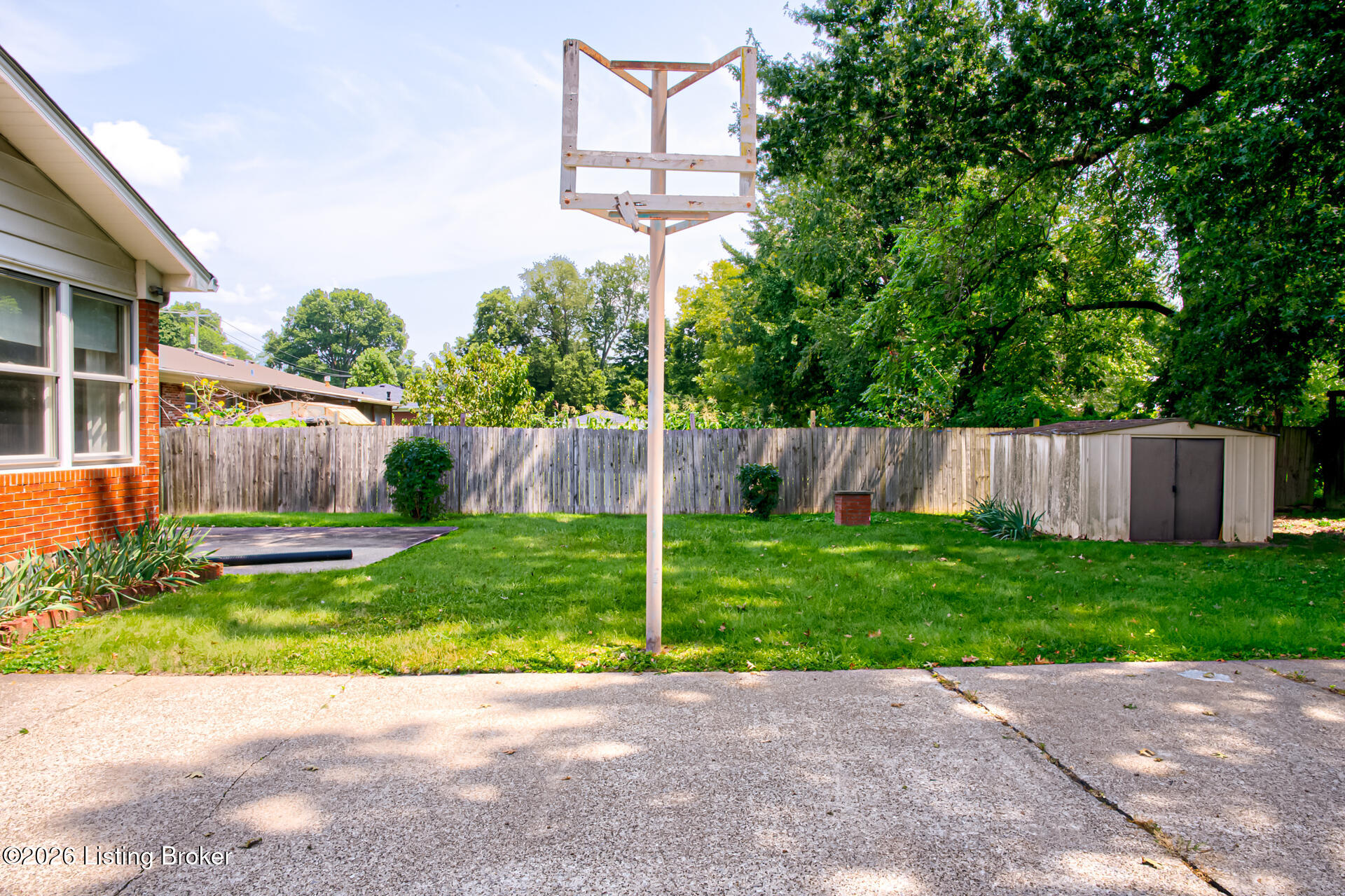 2302 Bradford Dr Property Photo 42