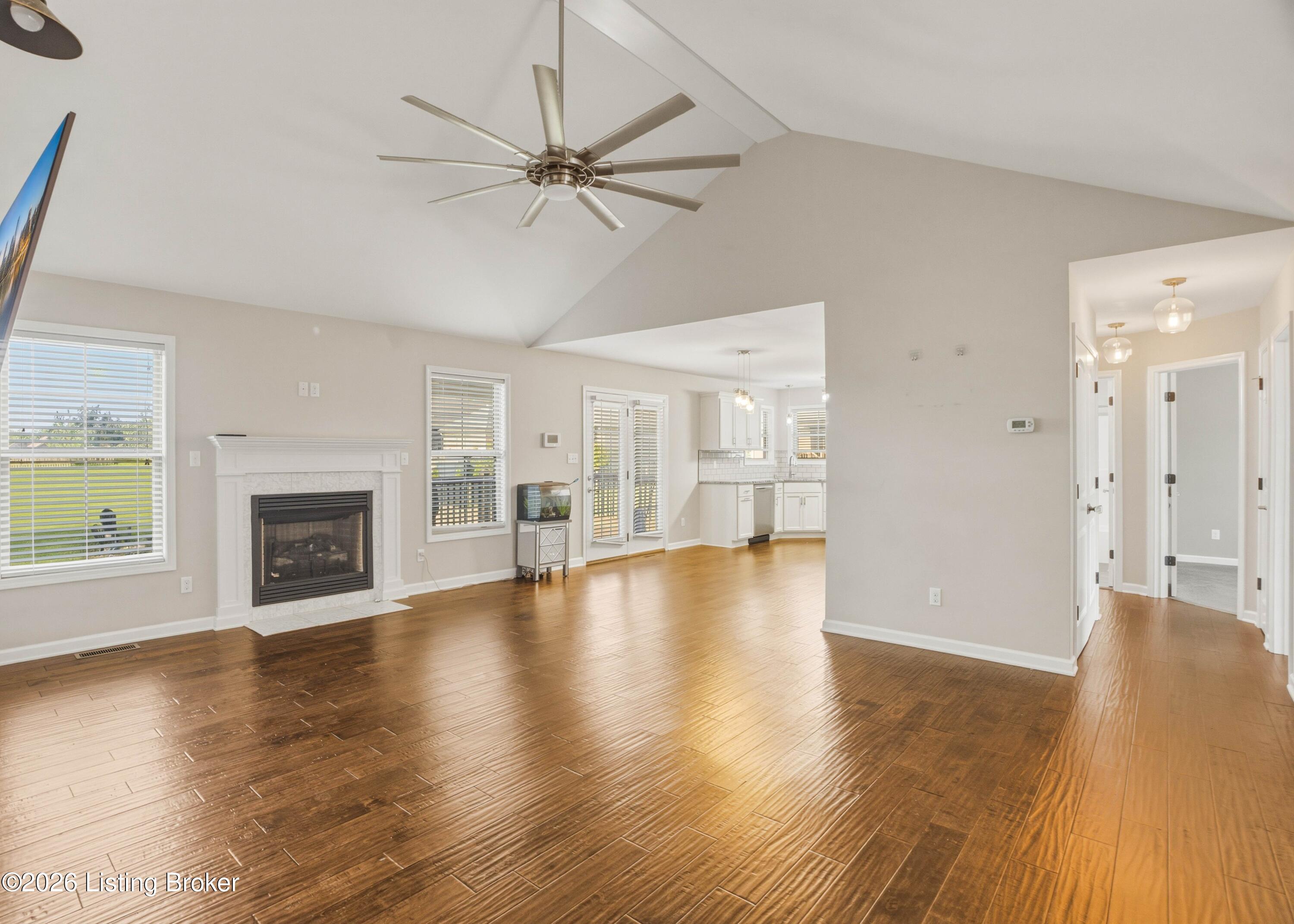 1505 Overlook Cir Property Photo 5