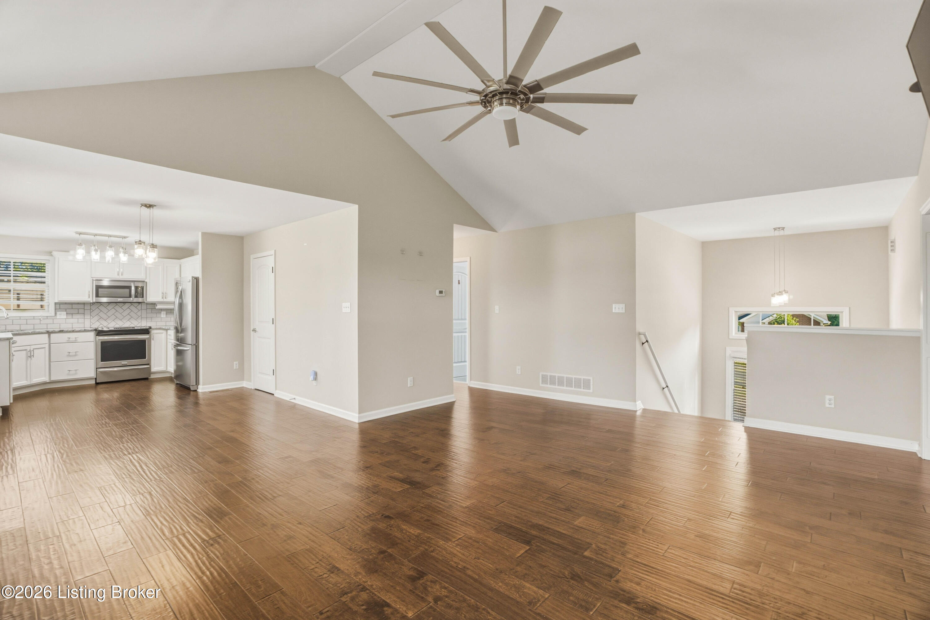 1505 Overlook Cir Property Photo 8