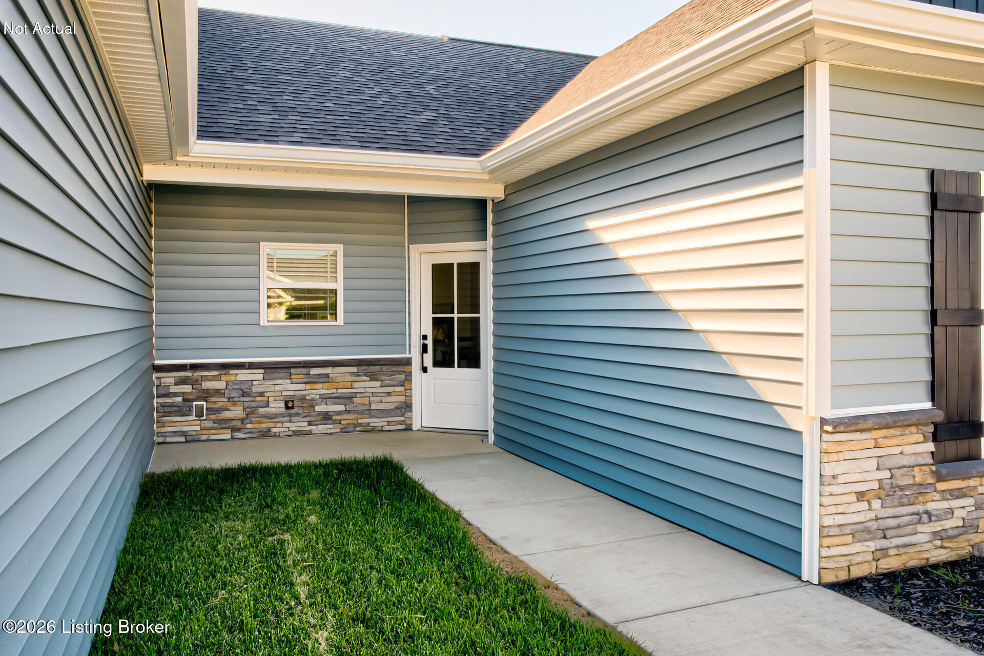 10905 Brookley Dr Property Photo 2